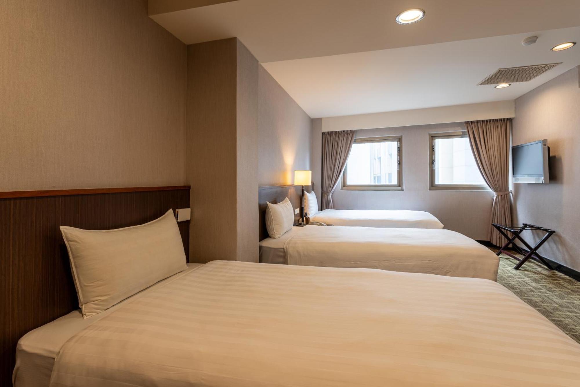 Guide Chongqing Hotel 4*