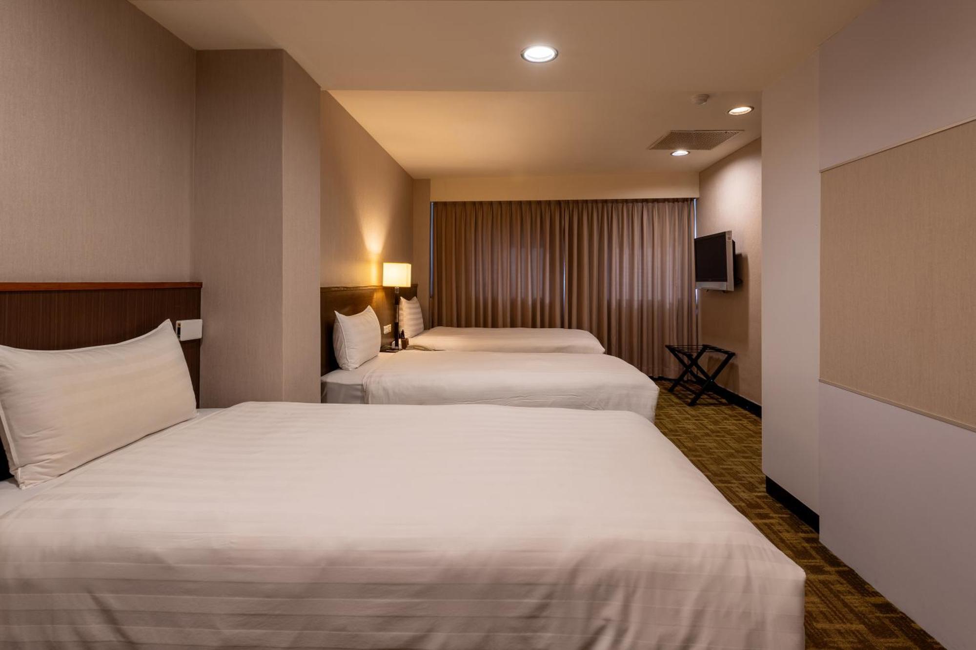 Hotel Guide Chongqing 4*