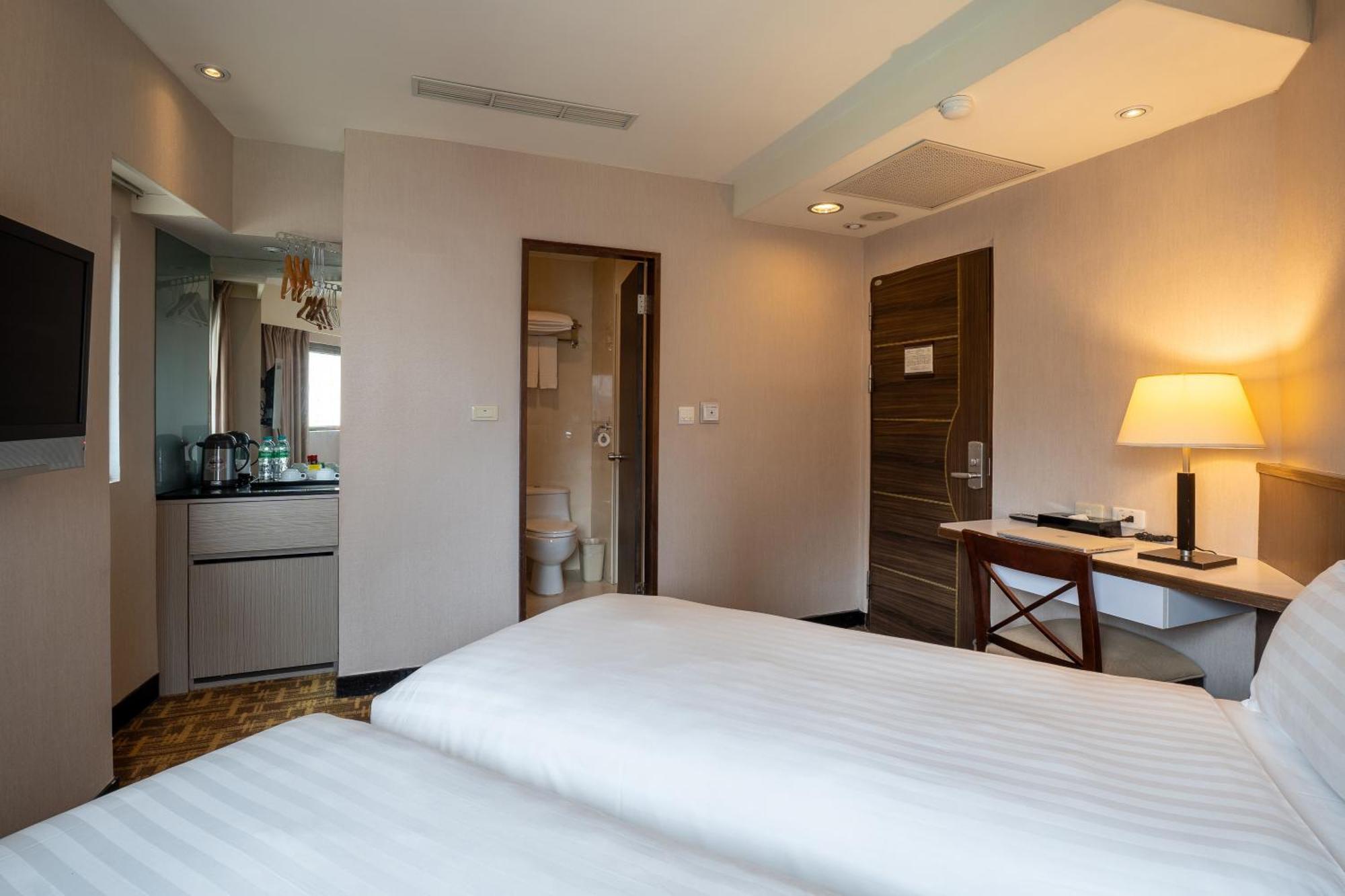 Hotel Guide Chongqing 4*