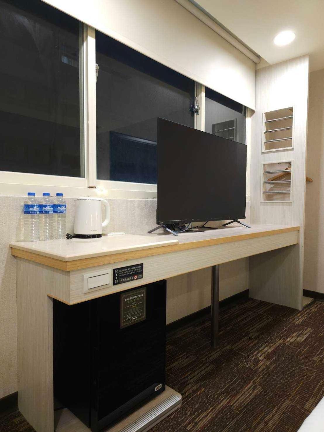 Hub Banqiao Branch Hotel Taipei
