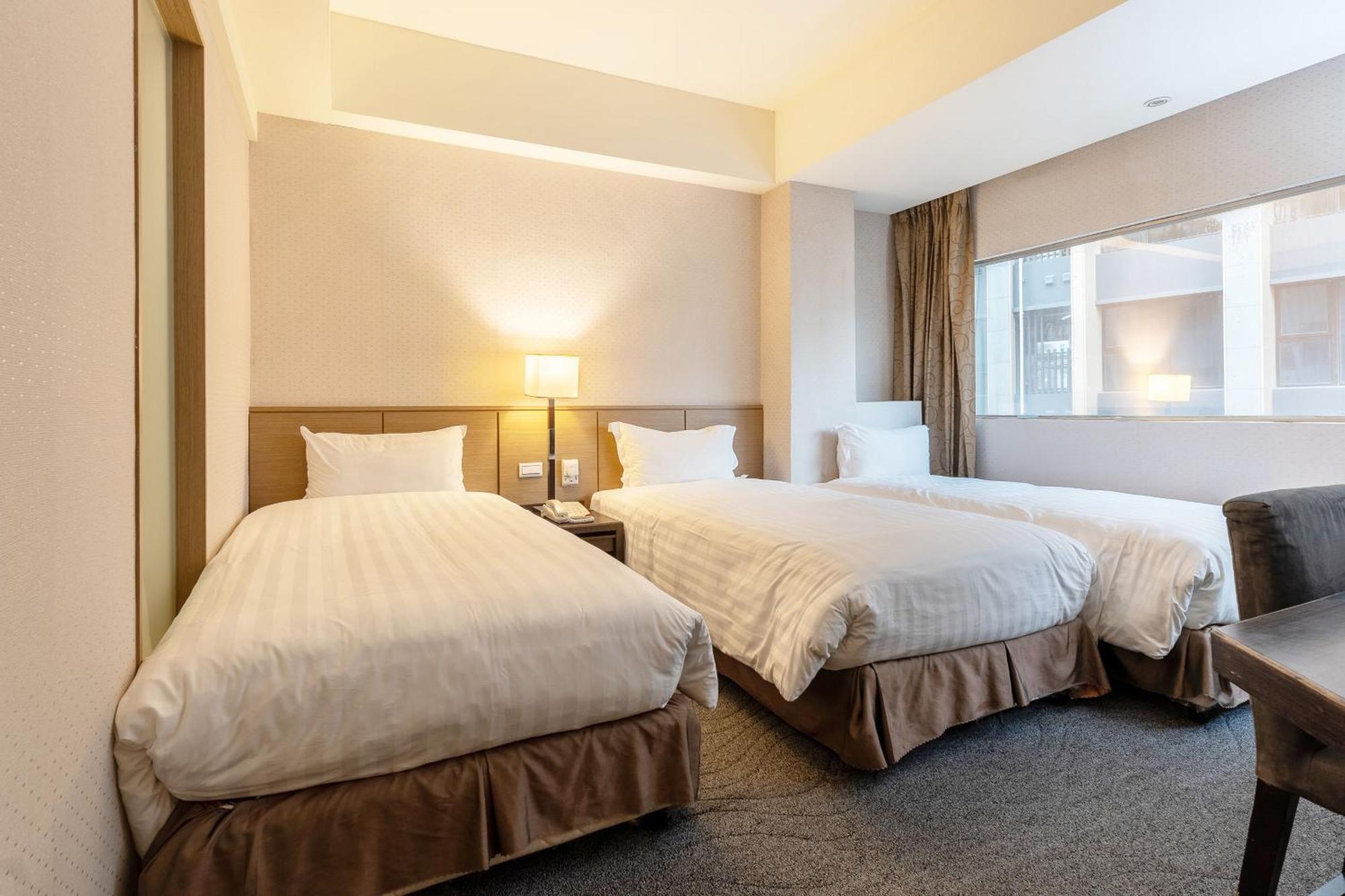 Guide Chongqing Hotel 4*