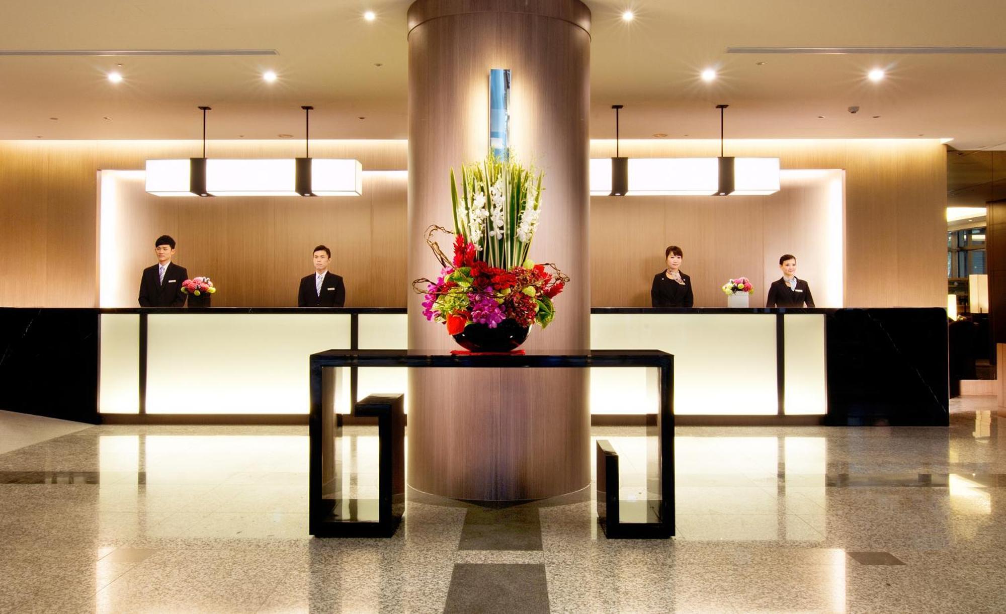 Howard Civil Service International House Hotel *