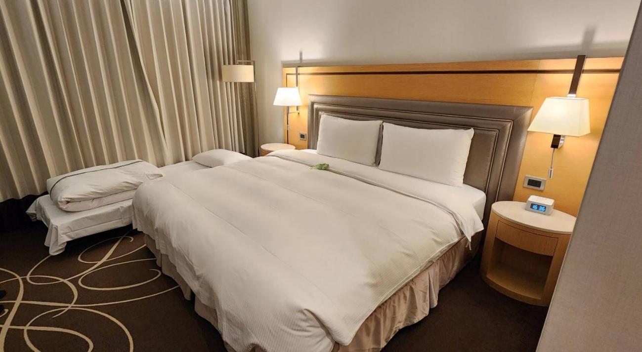 K Songjiang Hotel