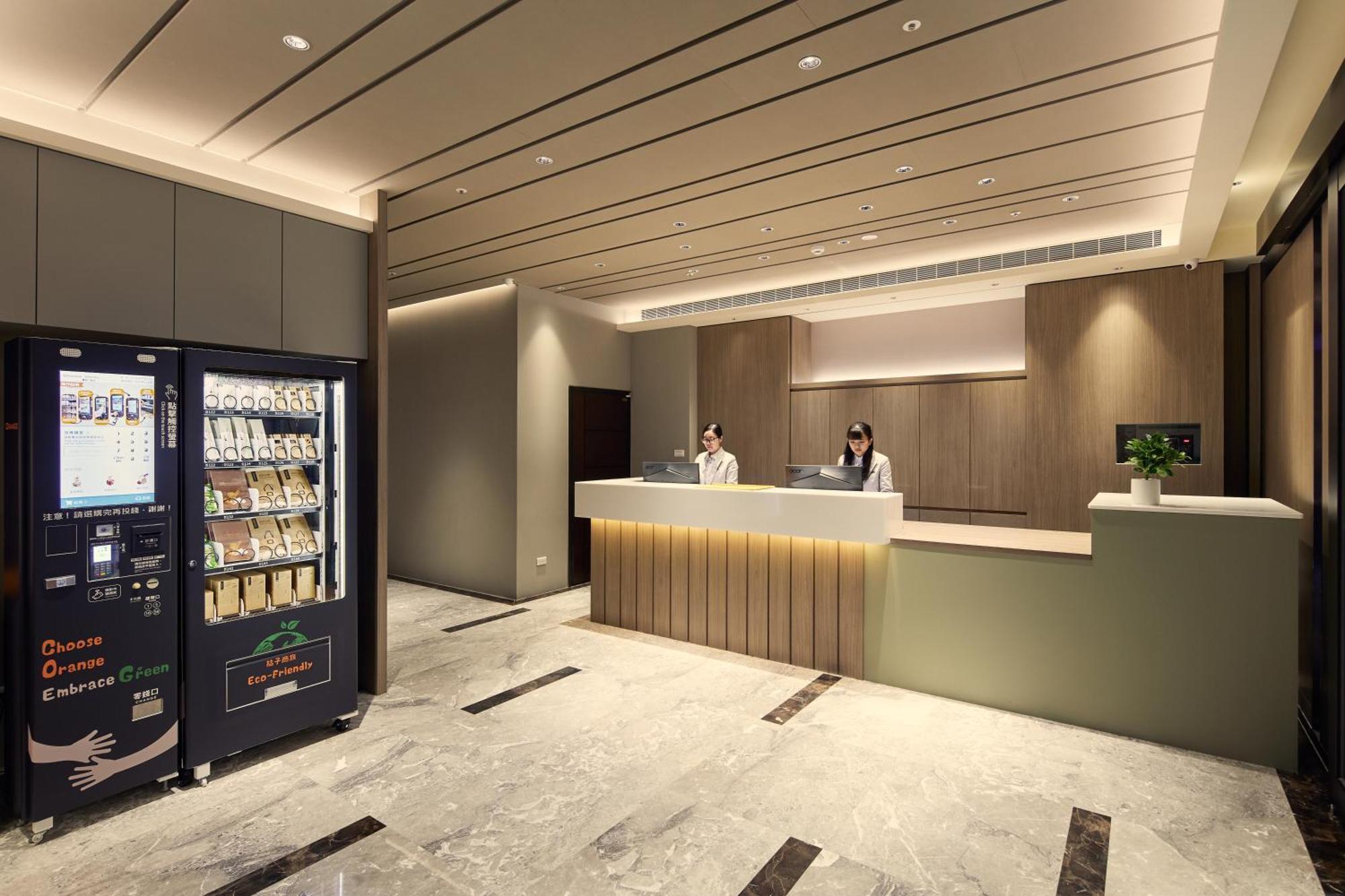 Hotel Orange -hanzhong, 3*