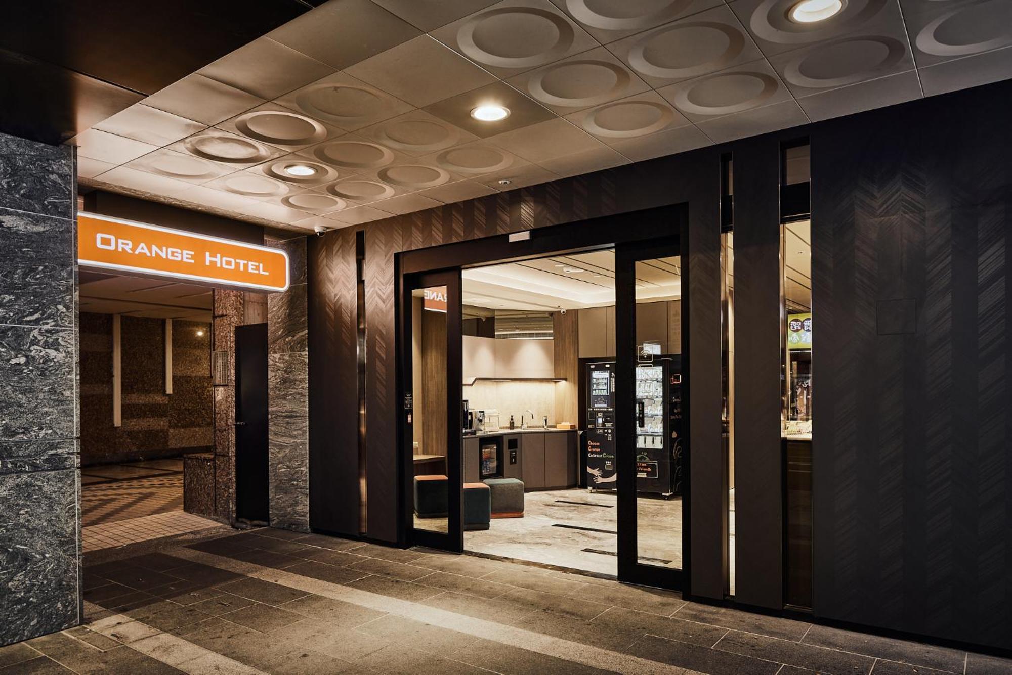 Orange -hanzhong, Hotel Taipei