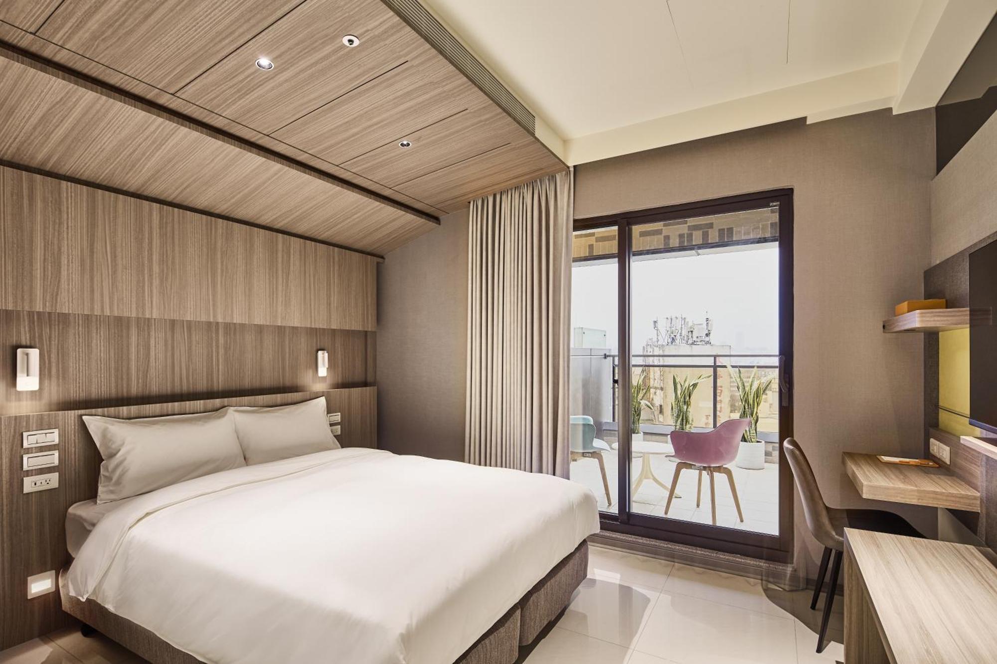 Orange -hanzhong, Hotel 3*