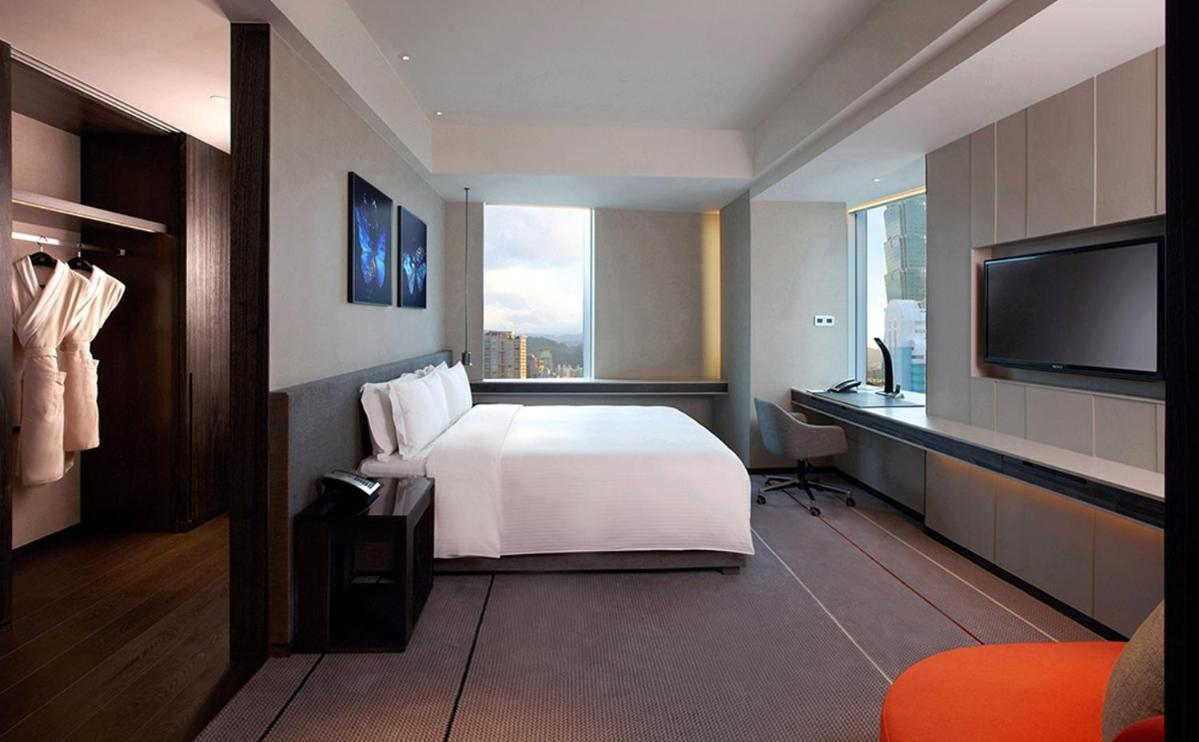 Humble House Taipei, Curio Collection By Hilton Taipei