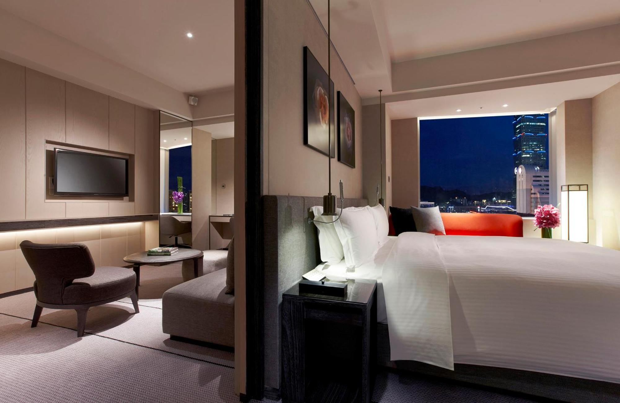 Hotel Humble House Taipei, Curio Collection By Hilton 5*