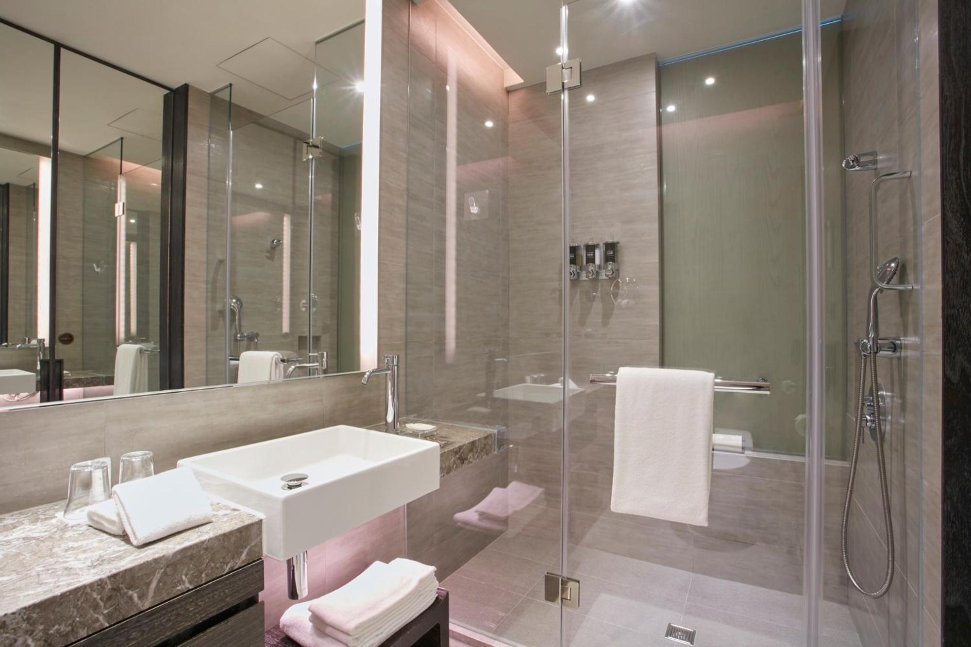 Humble House Taipei, Curio Collection By Hilton Taipei