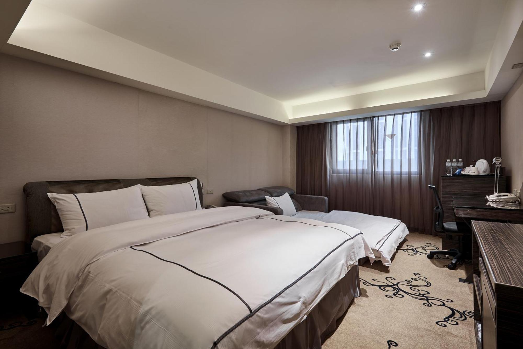 Hotel K 3*