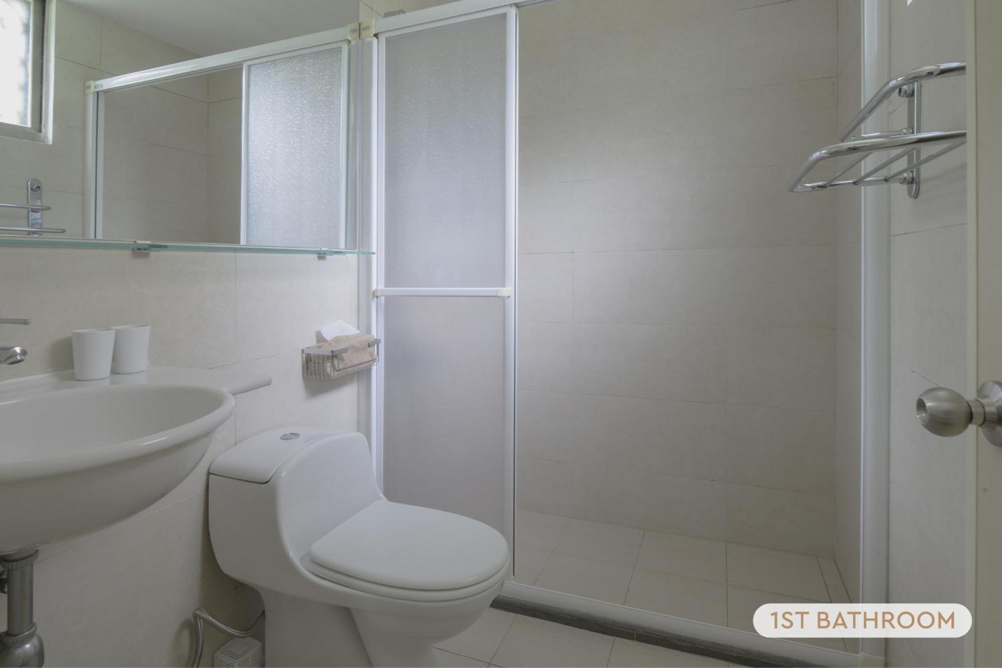 Perfect Family 3b2b 101 & Mrt-4 Min 完美家庭住宅 3房2衛 4分到台北101 Apartment