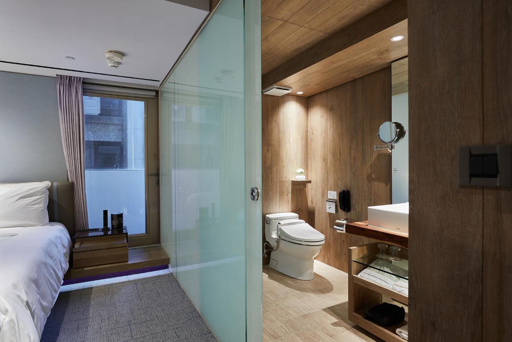 K Nanjing Hotel 4*