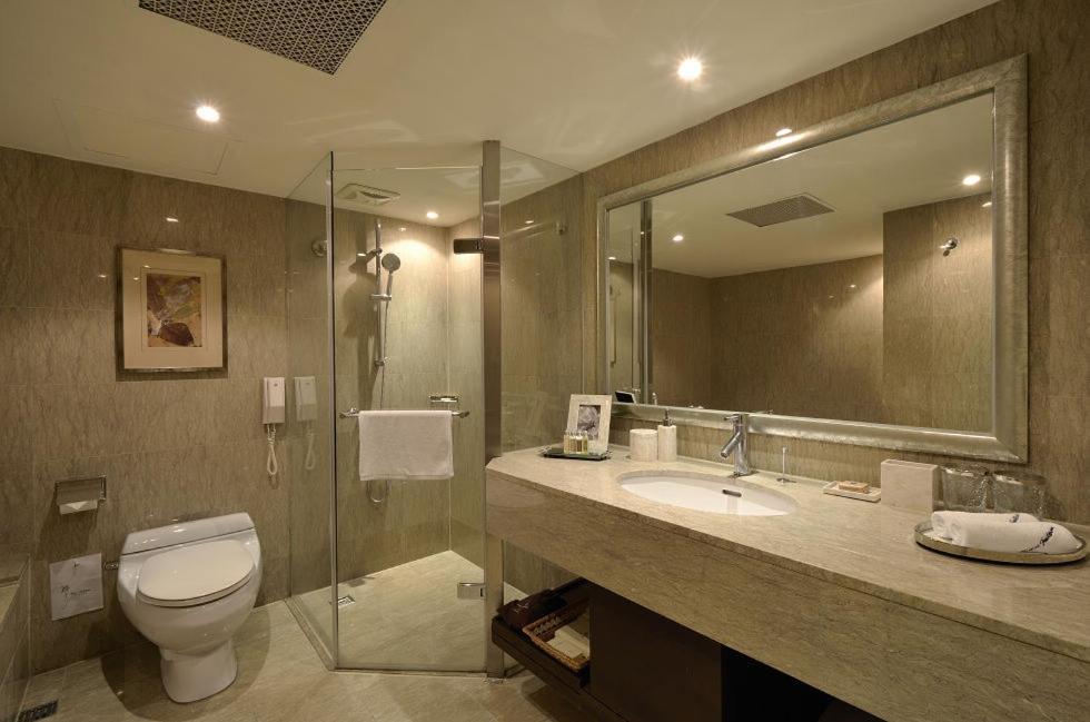 Hotel Fullerton - South Taipei