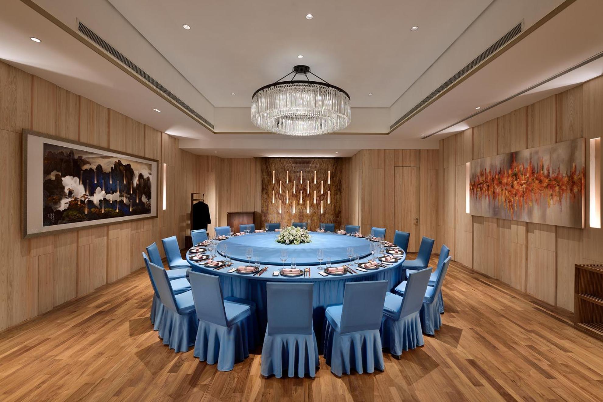 Grand View Beitou 5*