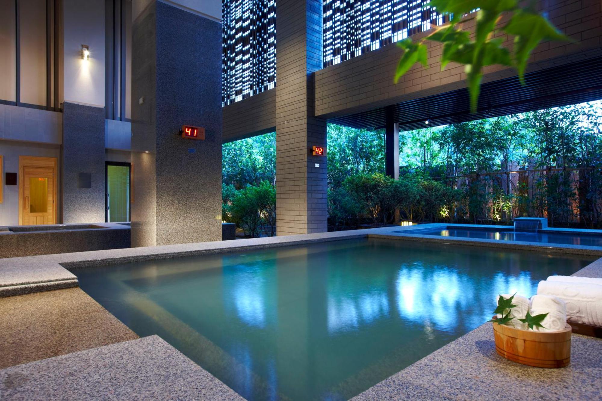 Tempat peranginan Grand View Beitou 5*
