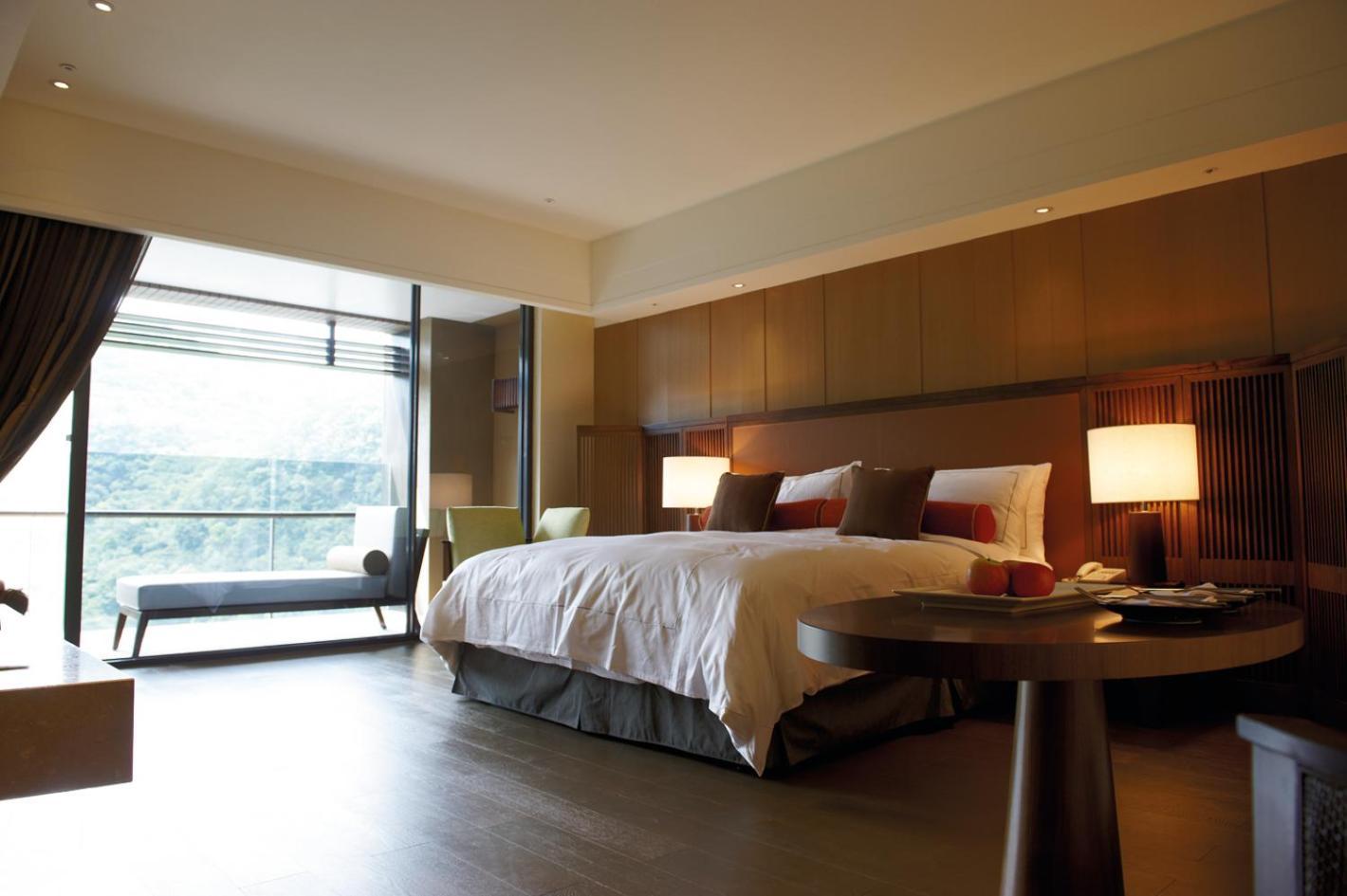 Grand View Beitou 5*