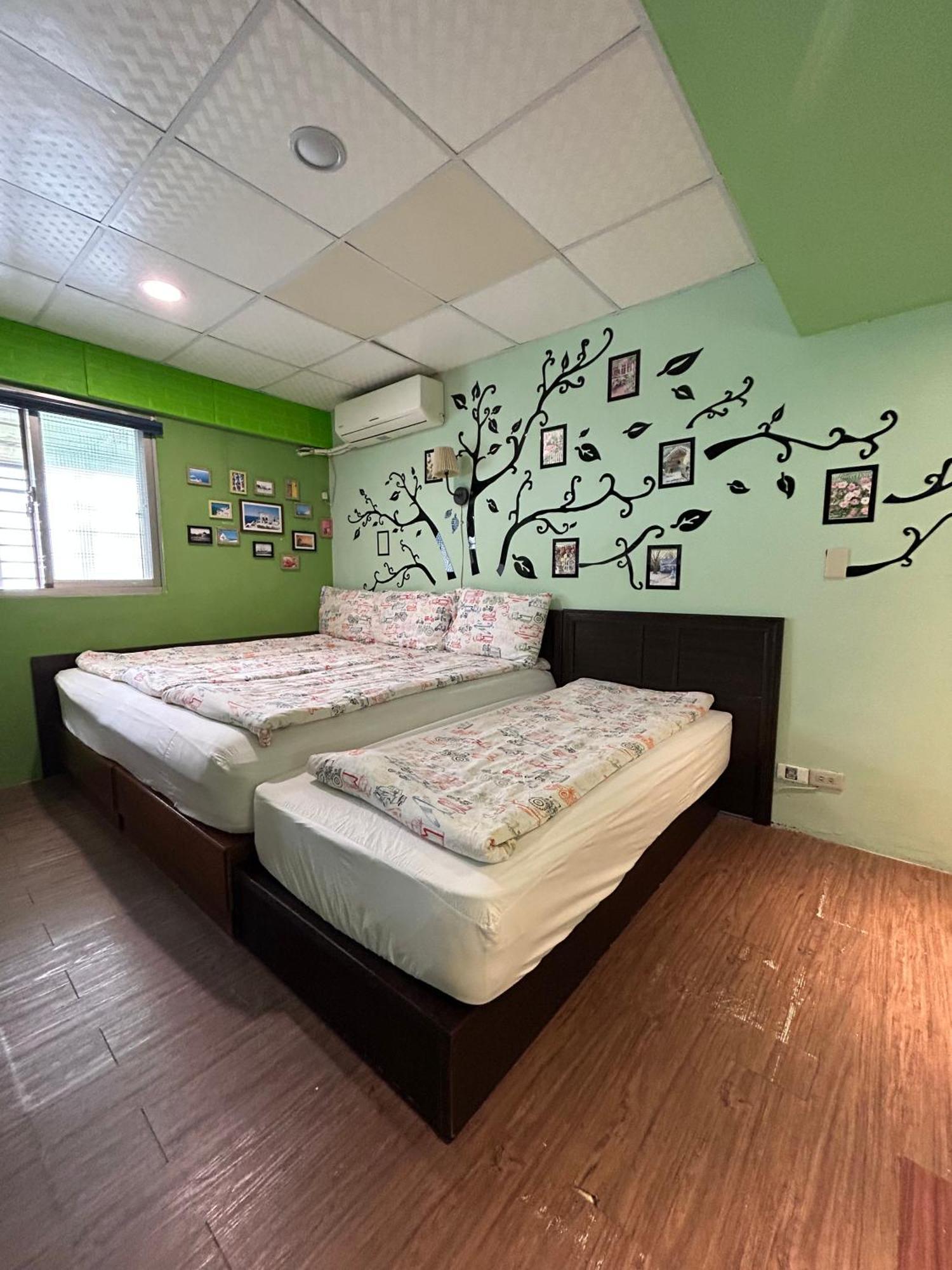 Triple Tiger Hostel *