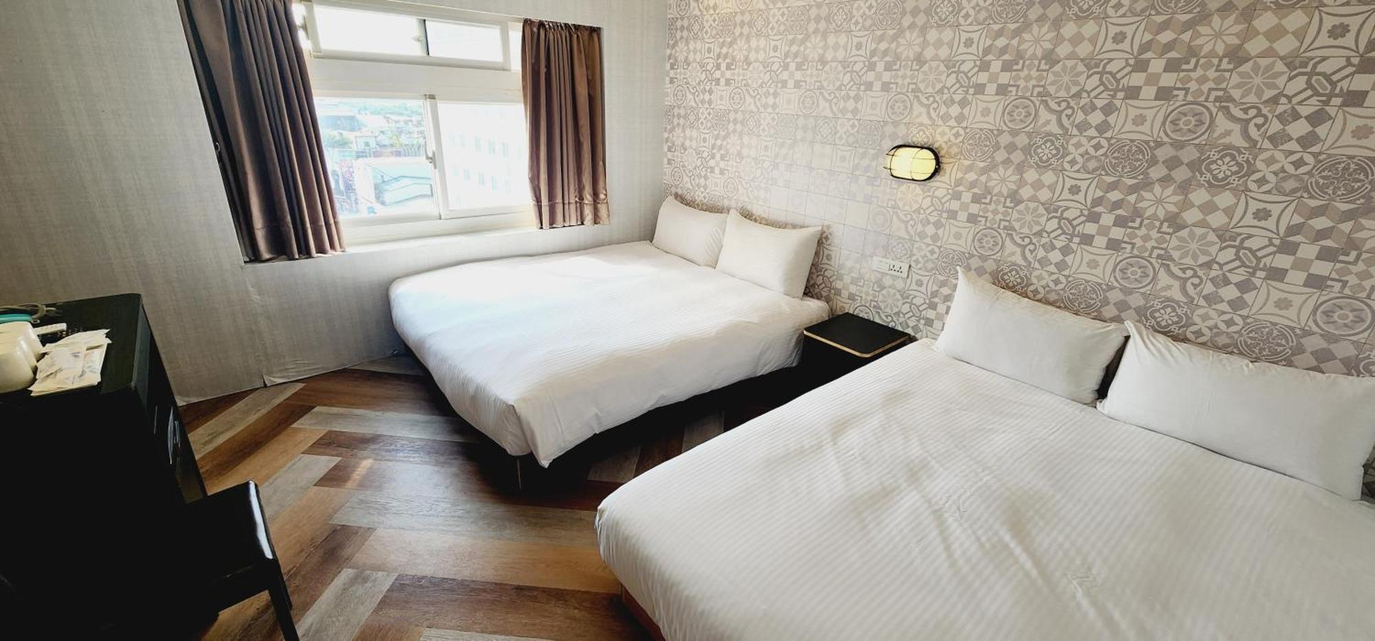 Goodscompany Inn *
