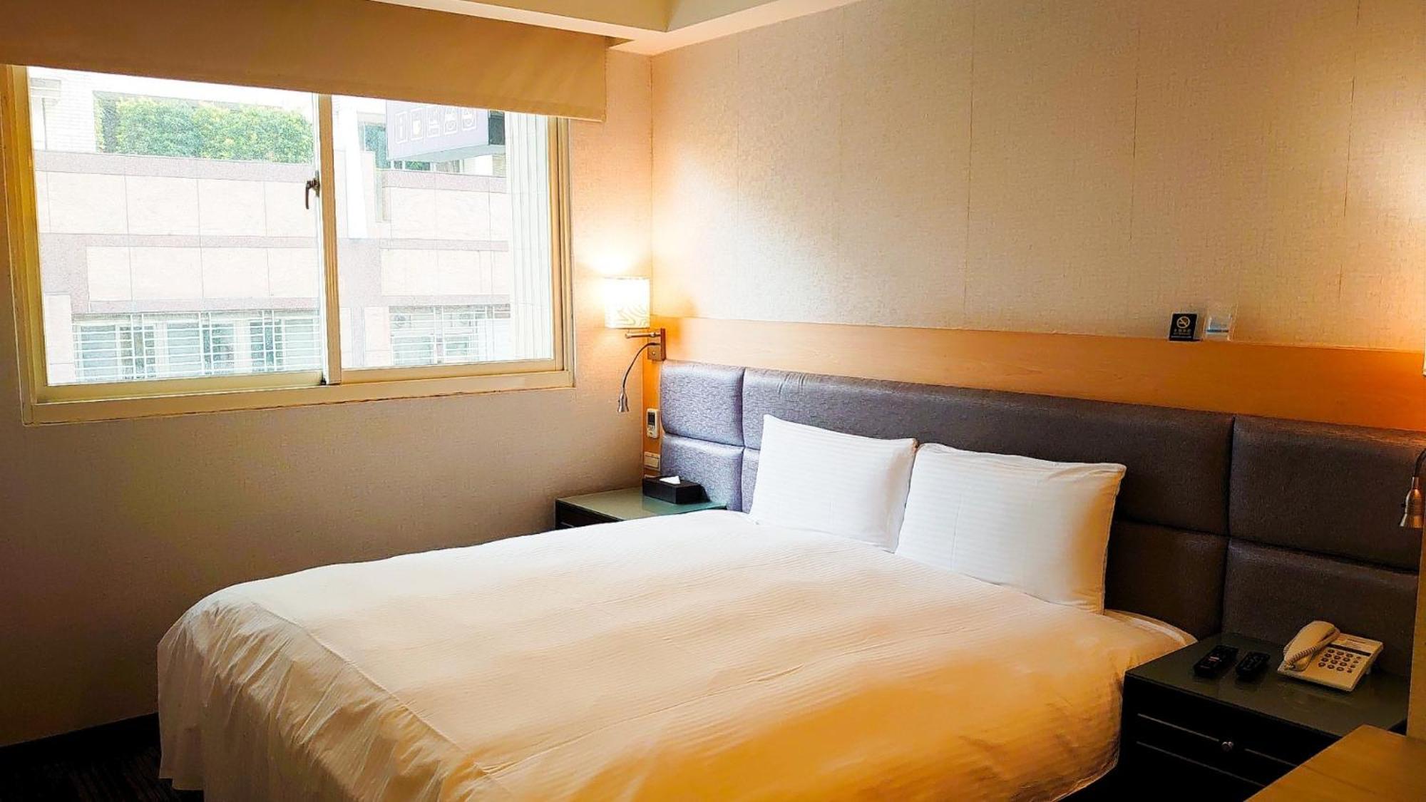 Hub Banqiao Branch Hotel *