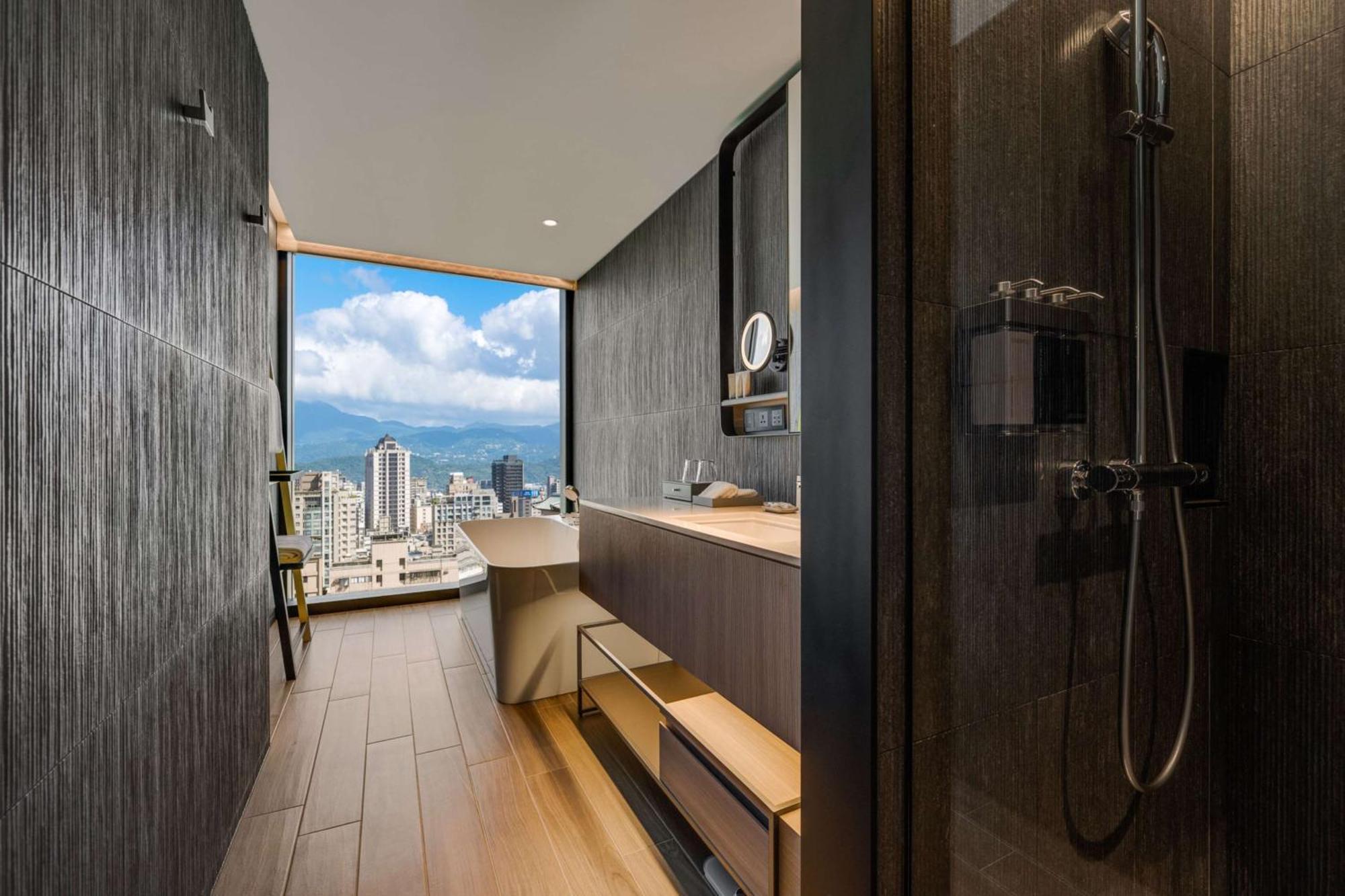 Hotel Resonance Taipei, Tapestry Collection By Hilton 4*