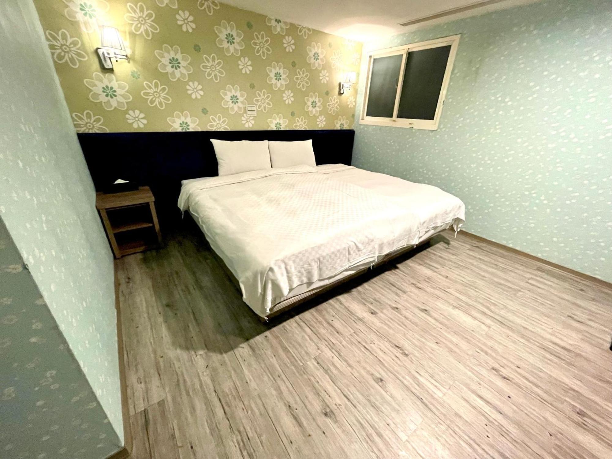 Hotel Walker Hotel - Zhengyi Taipei