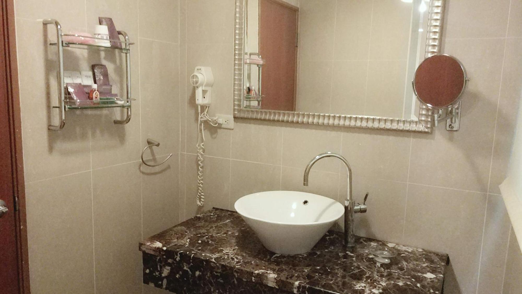 Elegance 3*