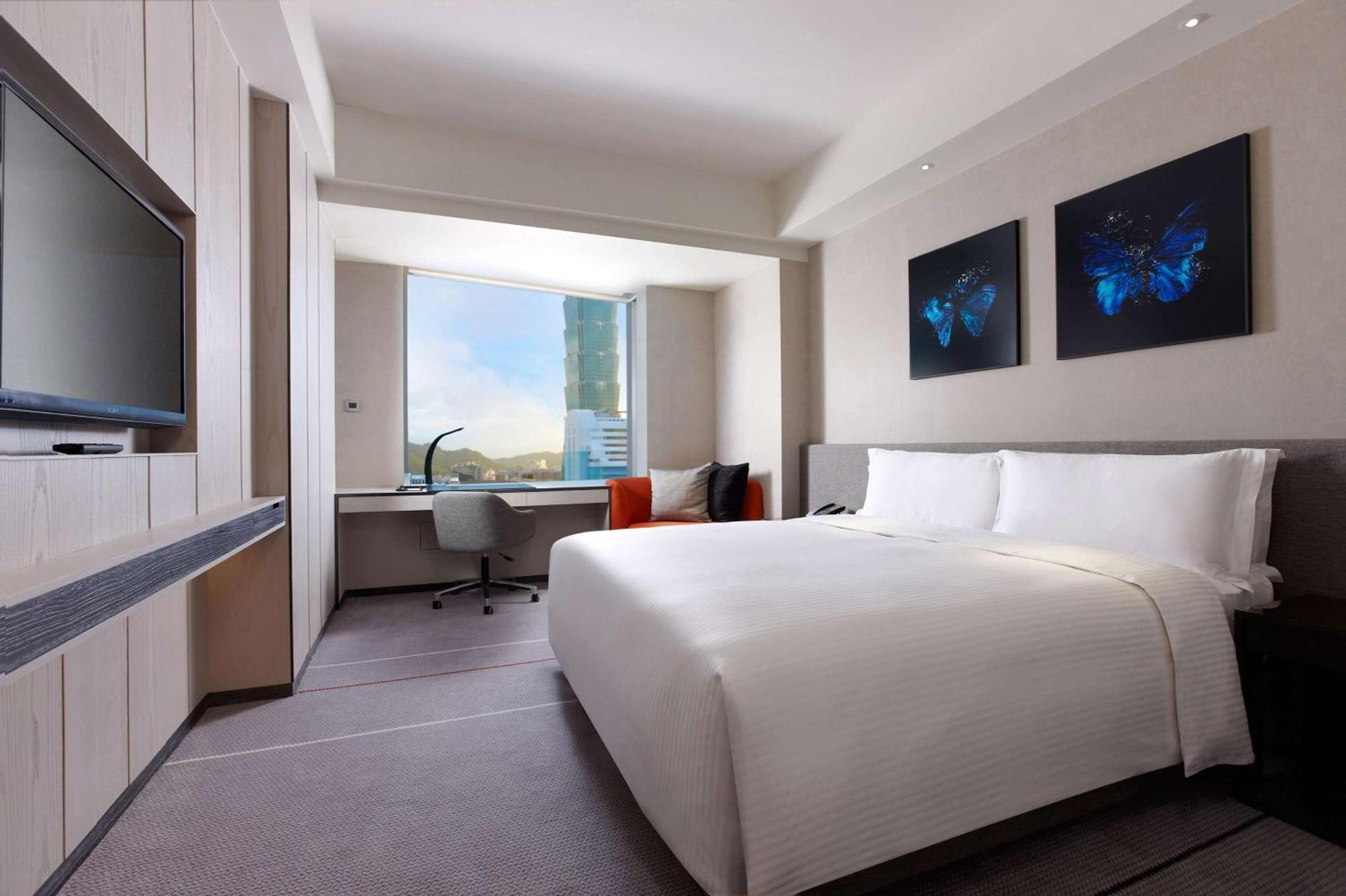 Humble House Taipei, Curio Collection By Hilton Hotel
