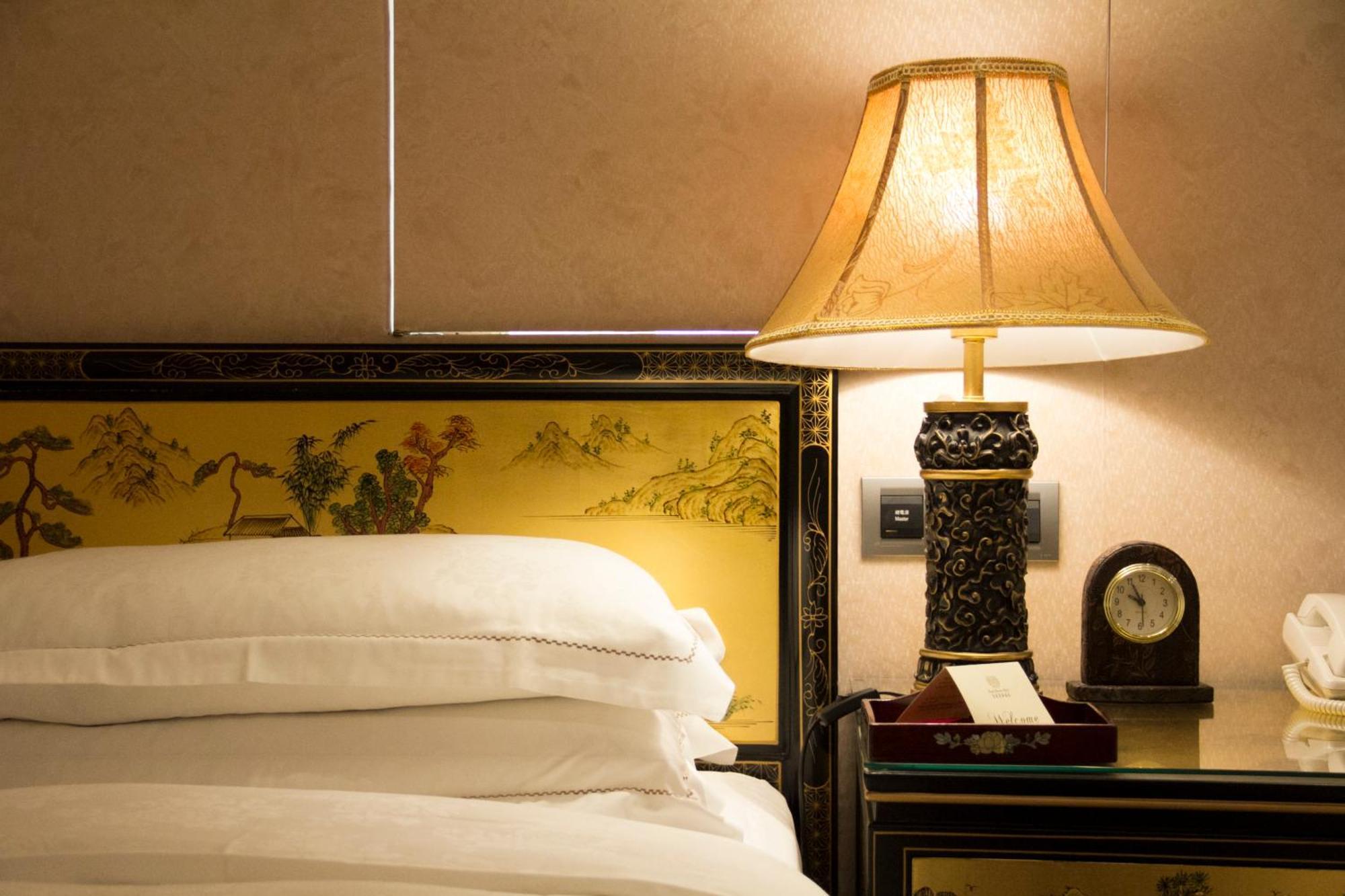 Hotel Royal Seasons ‧ Nanjing W. 4*