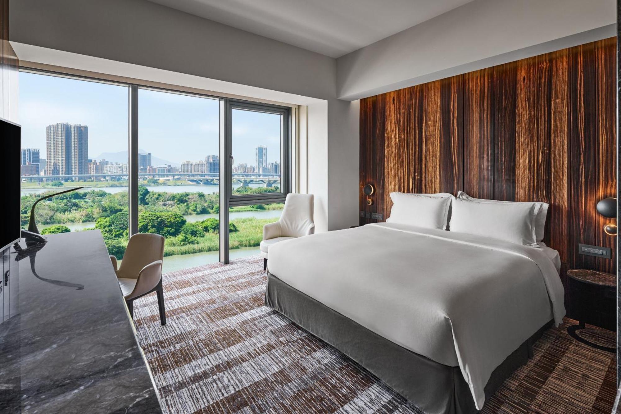 Hotel Suz & Catorze Taipei, A Tribute Portfolio