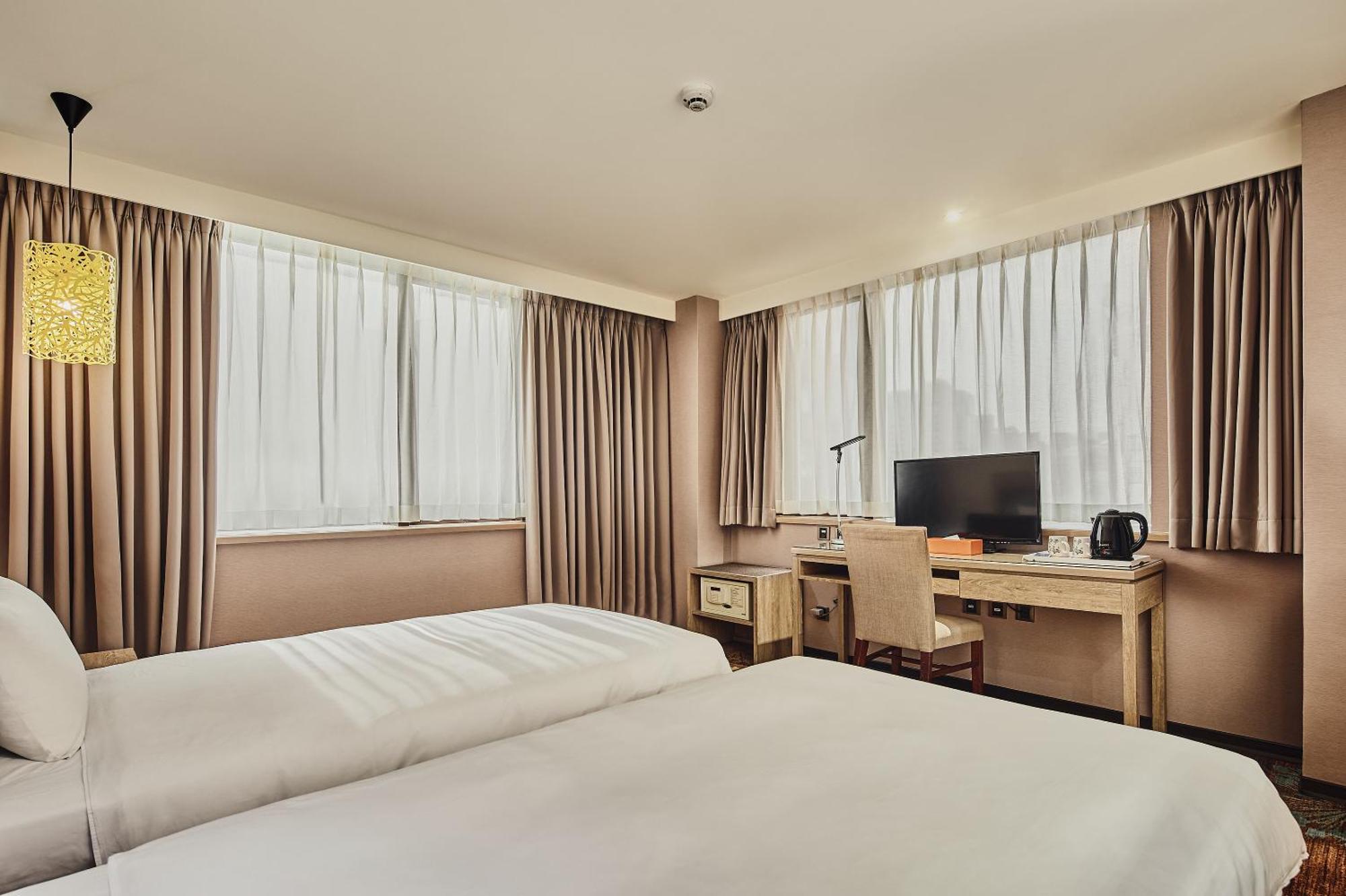 Orange - Linsen, Hotel 3*