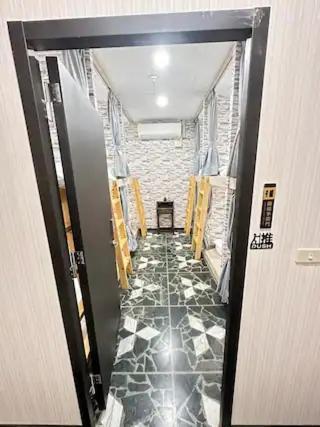 Homestay 經濟艙民宿 Economy Class Taipei