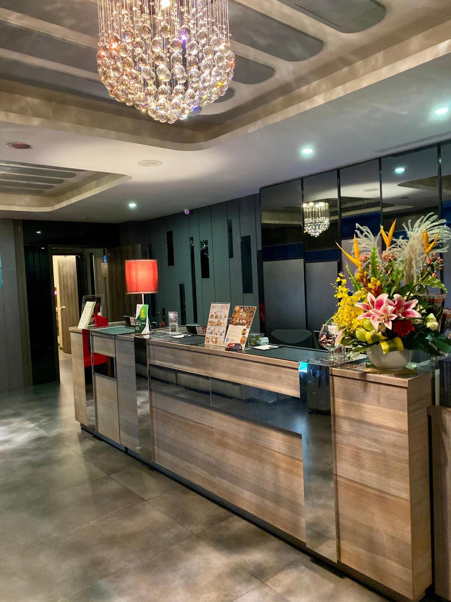 Beauty - B7 Hotel 3*