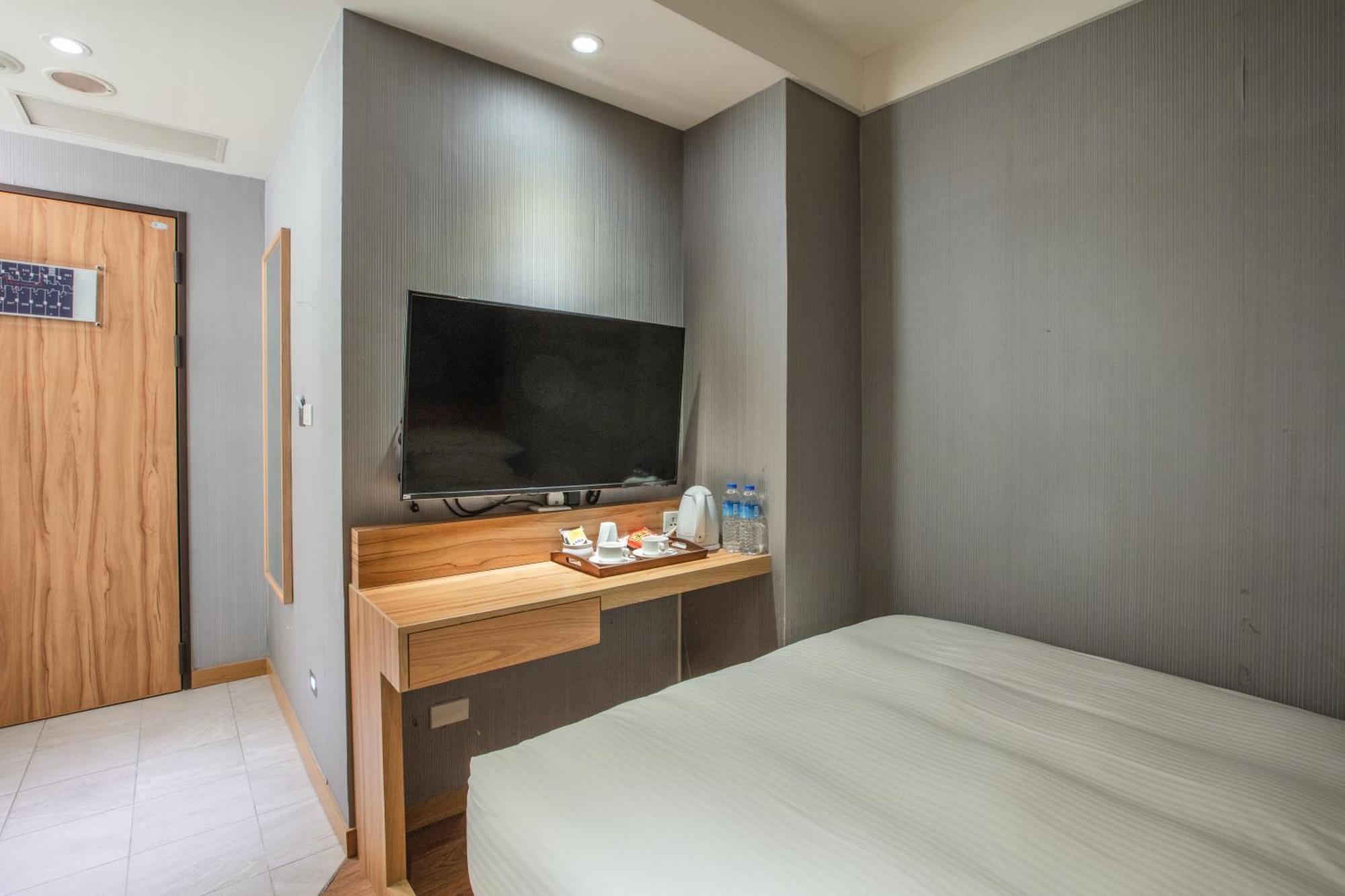 Hotel 雲富大飯店 Cloud-zhongshan