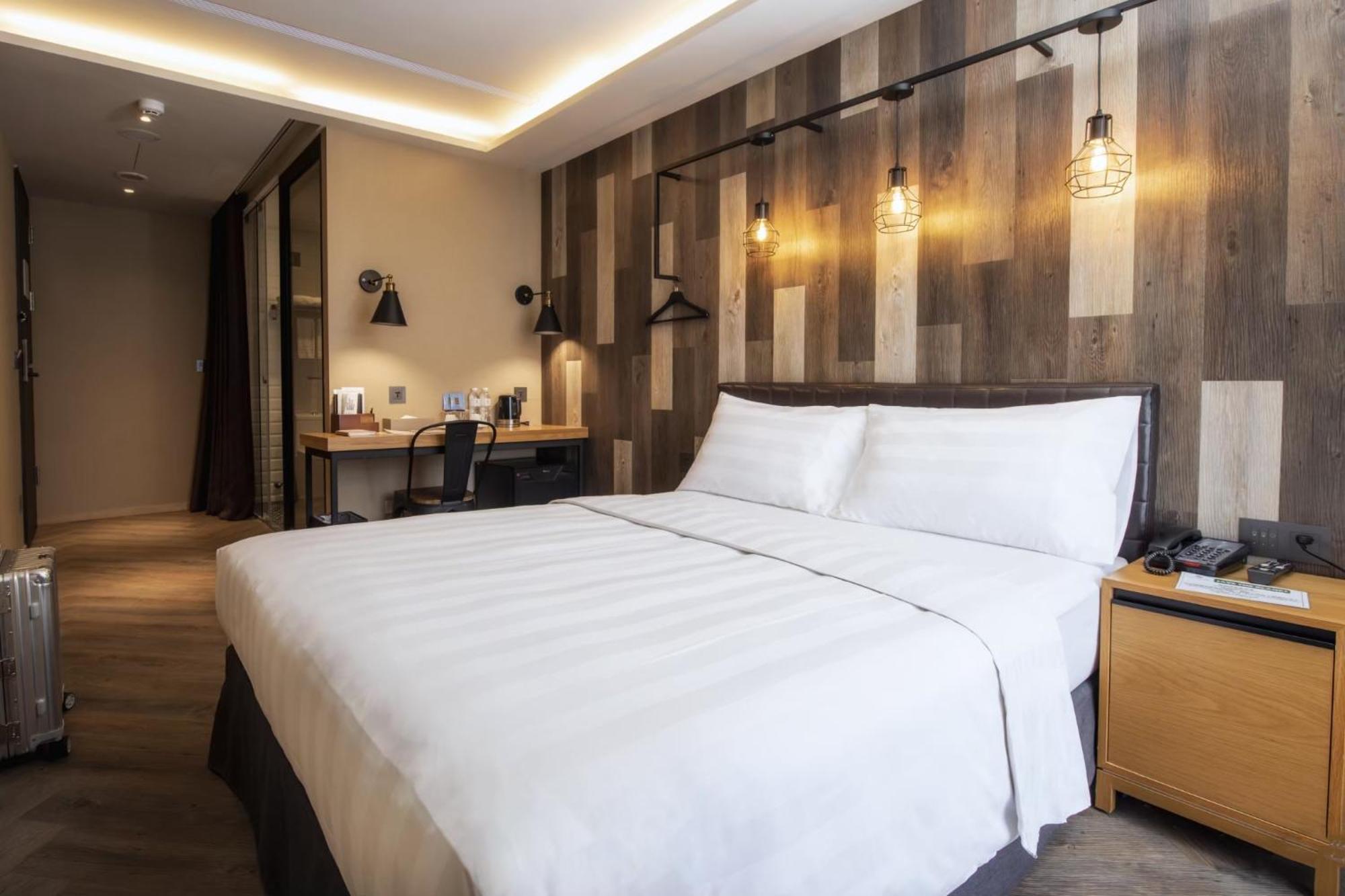 - Beimen Hotel