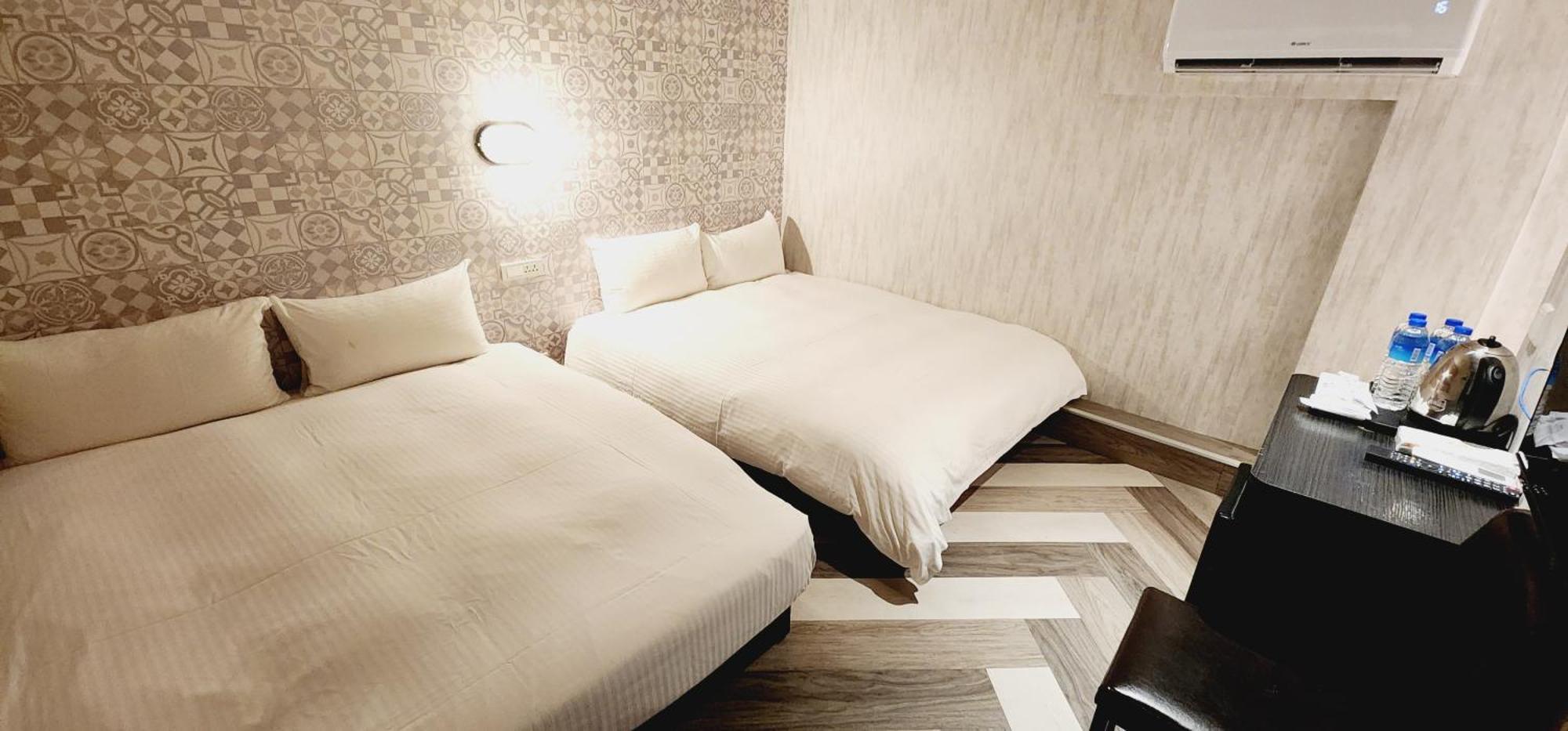Goodscompany Inn