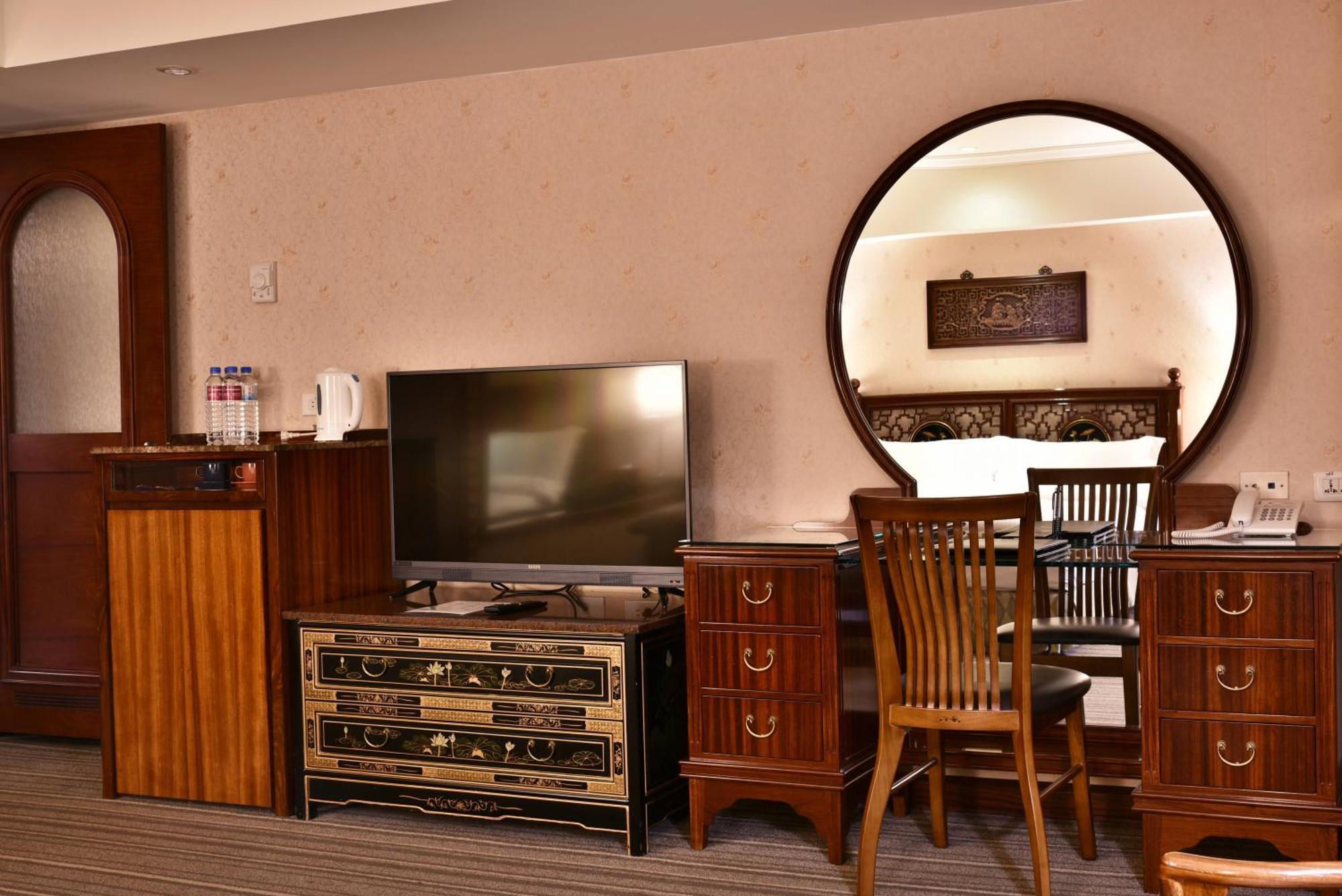 Waikoloa Hotel 3*