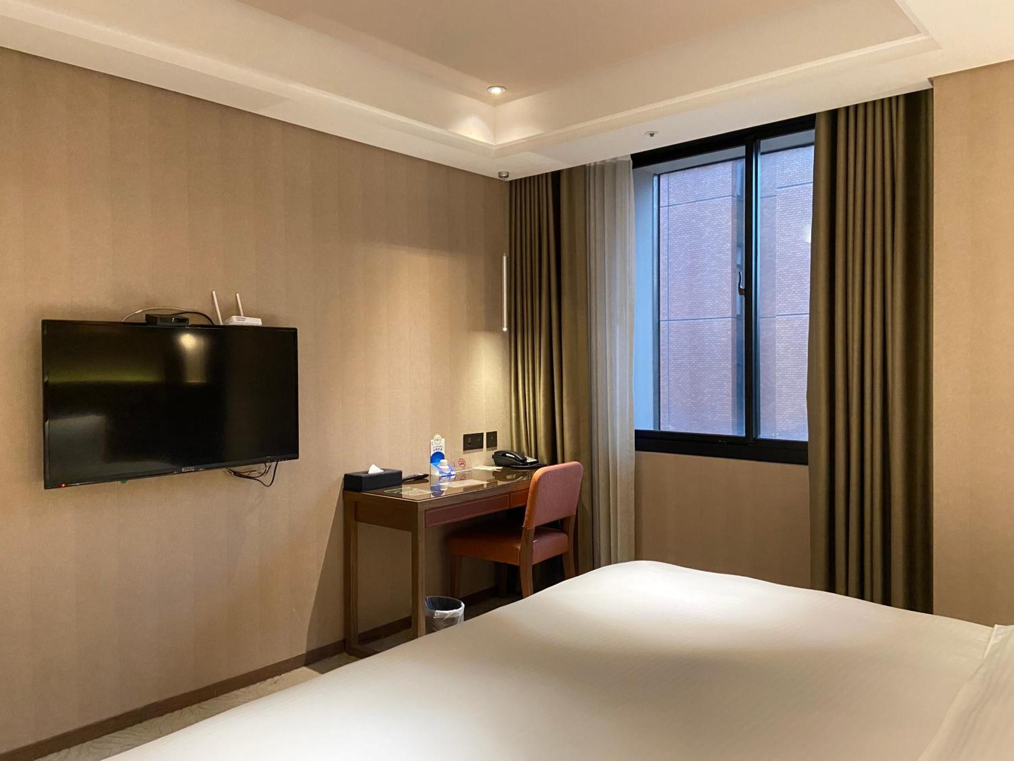 World Station Hotel