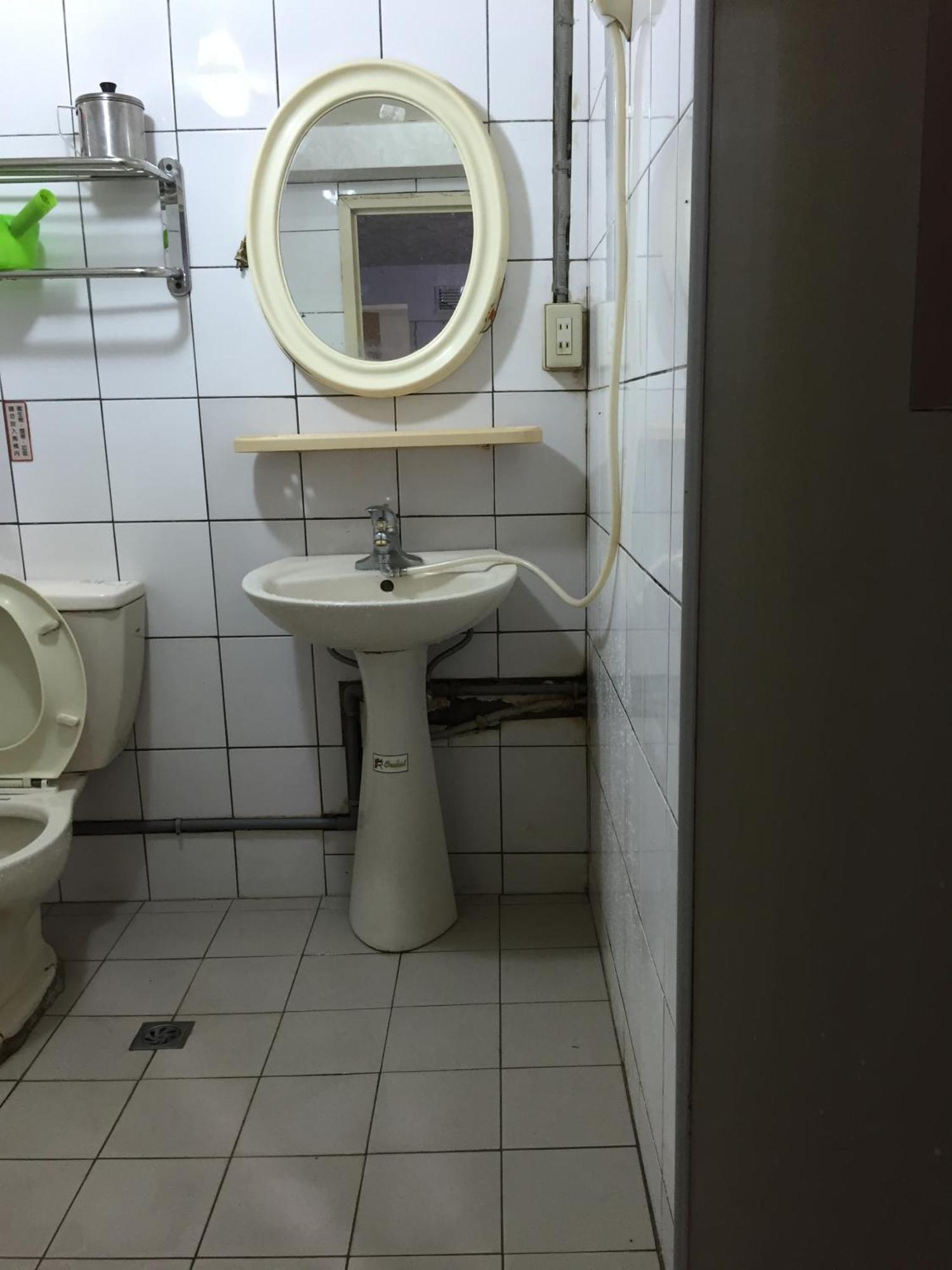 Chia Rong Hostel Taipei