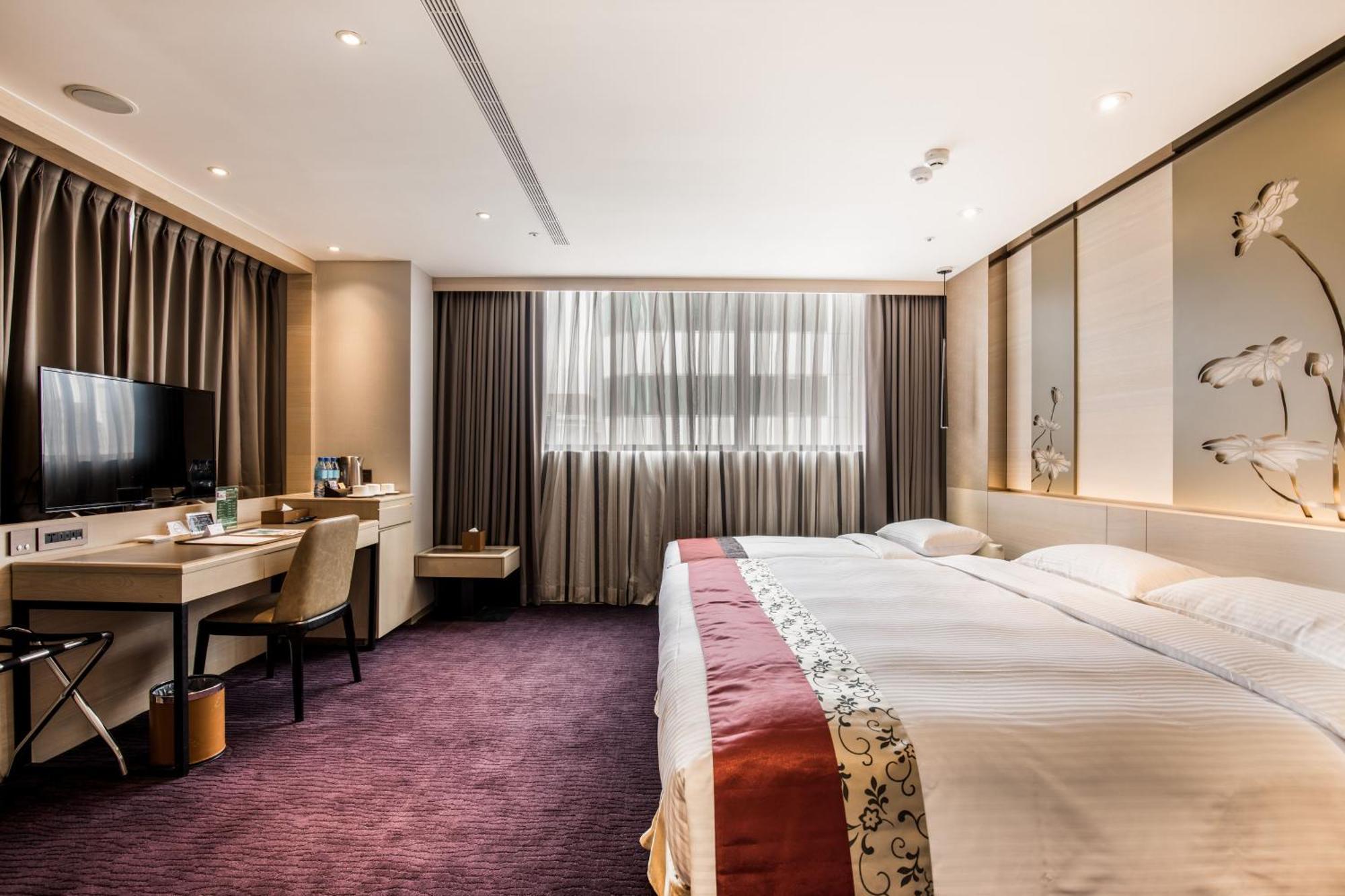 World Grand Nanjing Hotel
