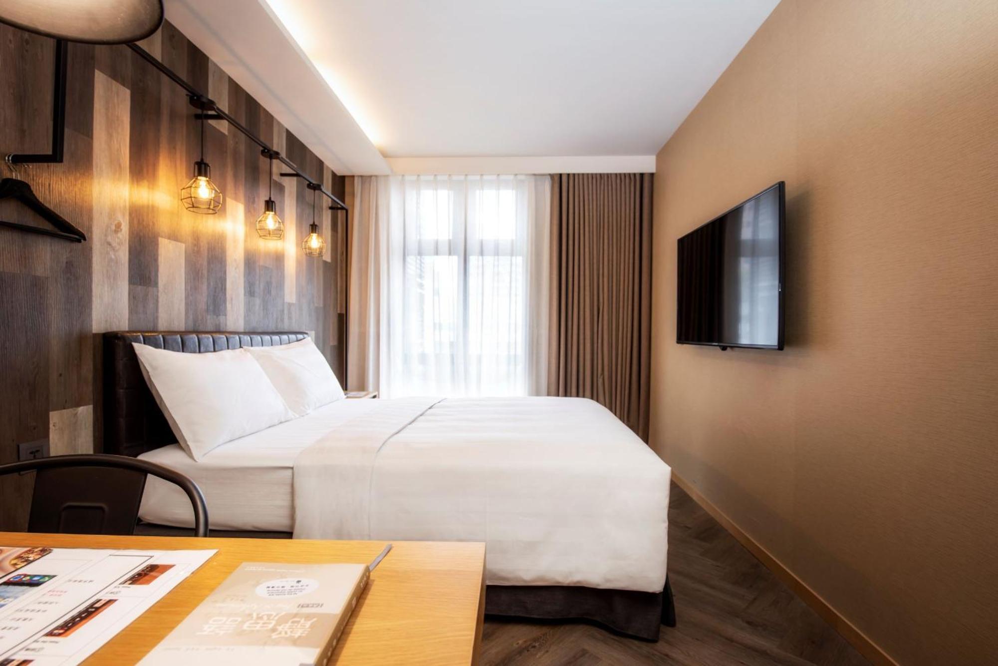 - Beimen 4* Taipei