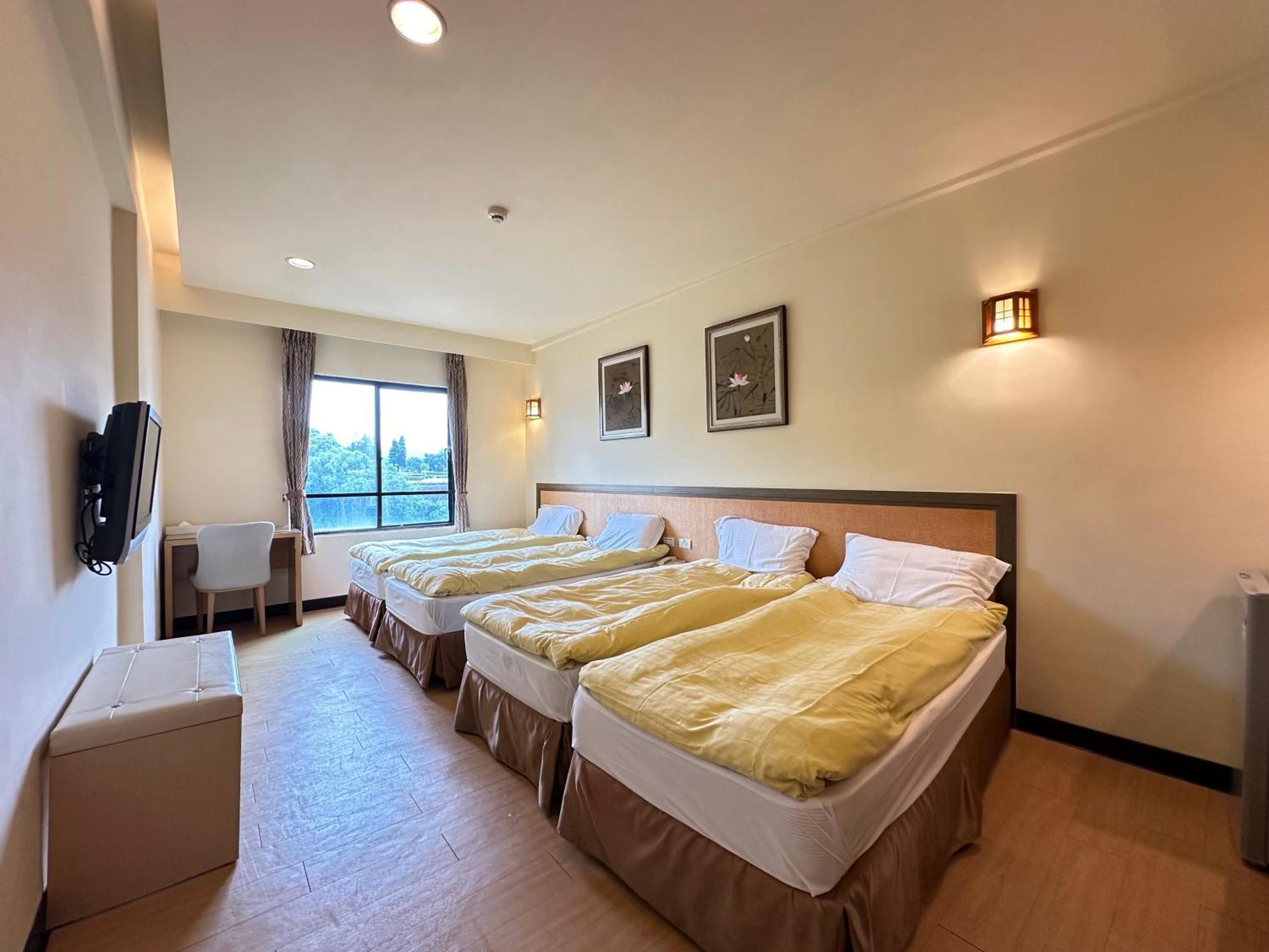 Chientan Youth Hotel Taipei