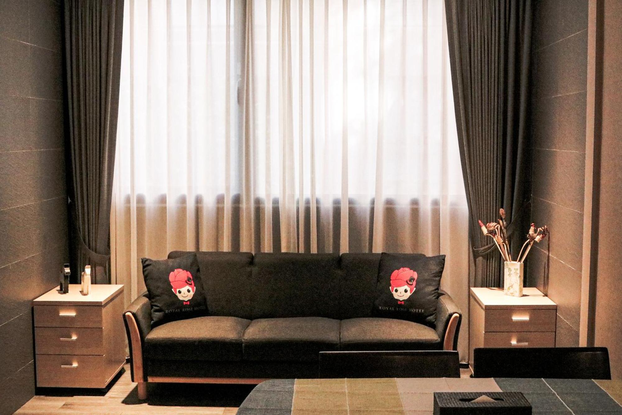 Royal Rose Xinsheng 3*