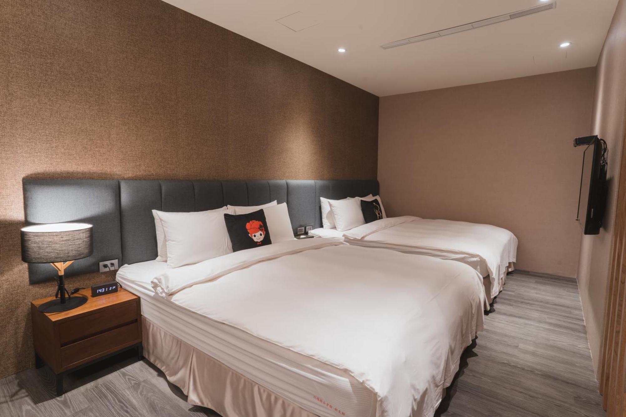 Royal Rose Xinsheng Hotel