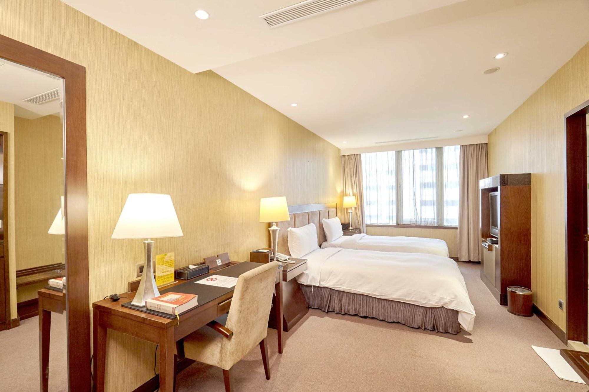 Hd Palace 4*