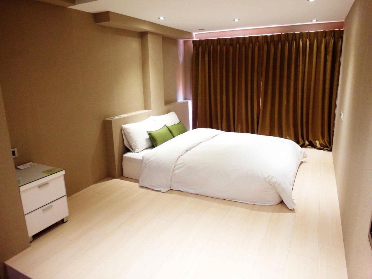 Ark - Dongmen Hotel Taipei