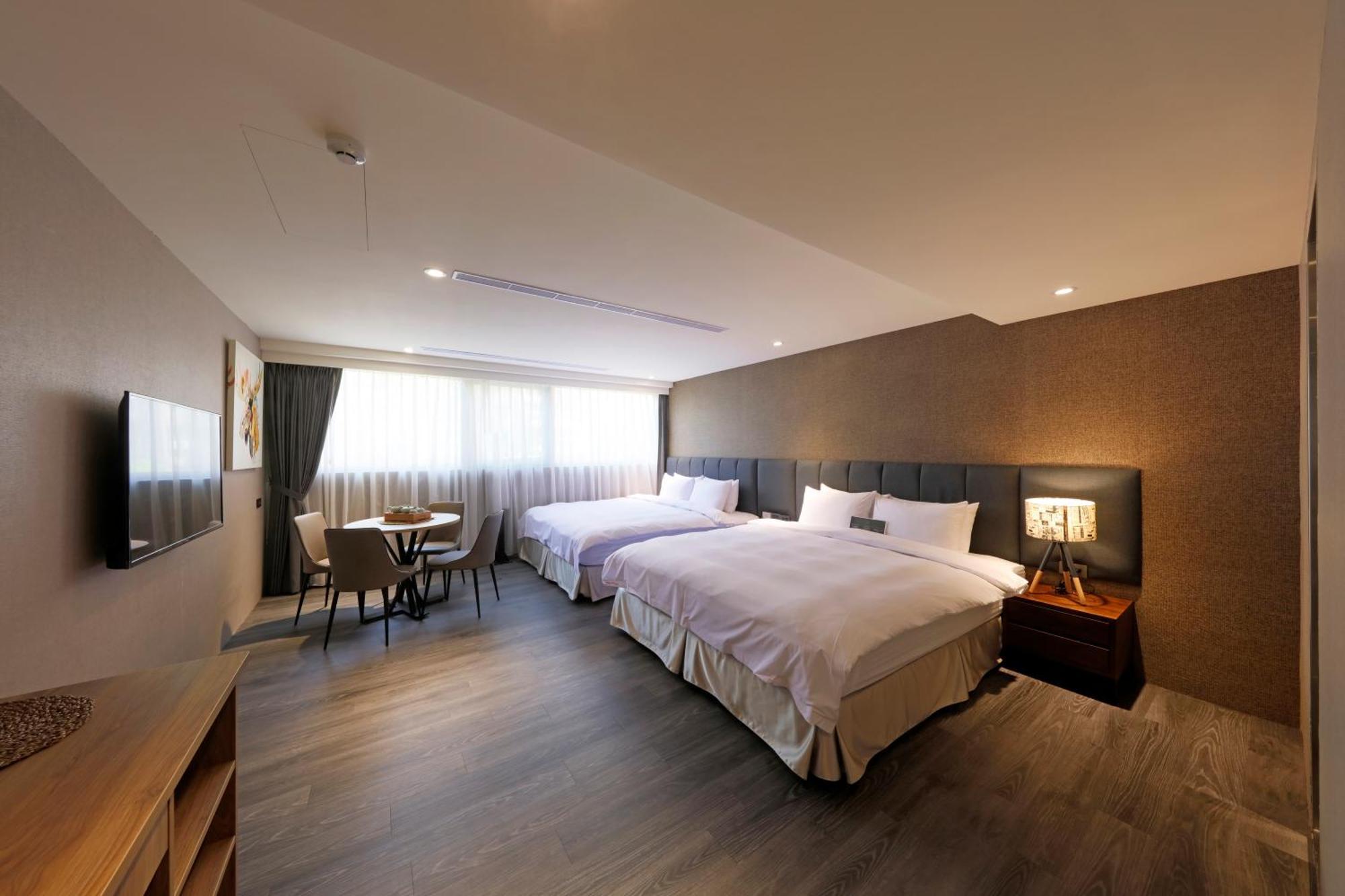 Royal Rose Xinsheng Hotel