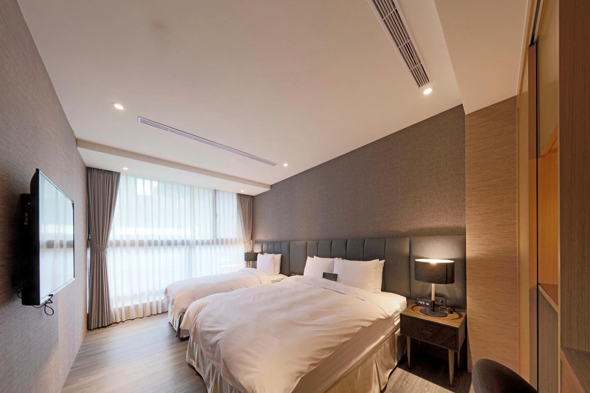 Royal Rose Xinsheng Hotel 3*