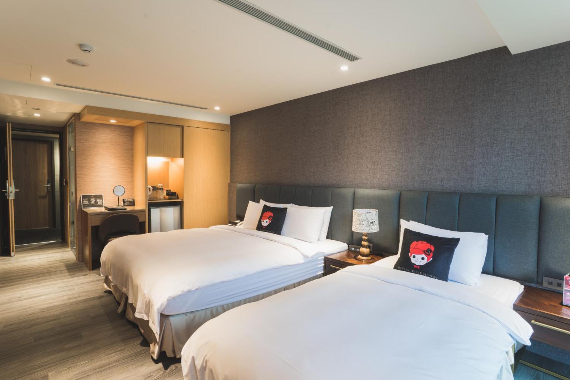 Royal Rose Xinsheng Hotel 3*