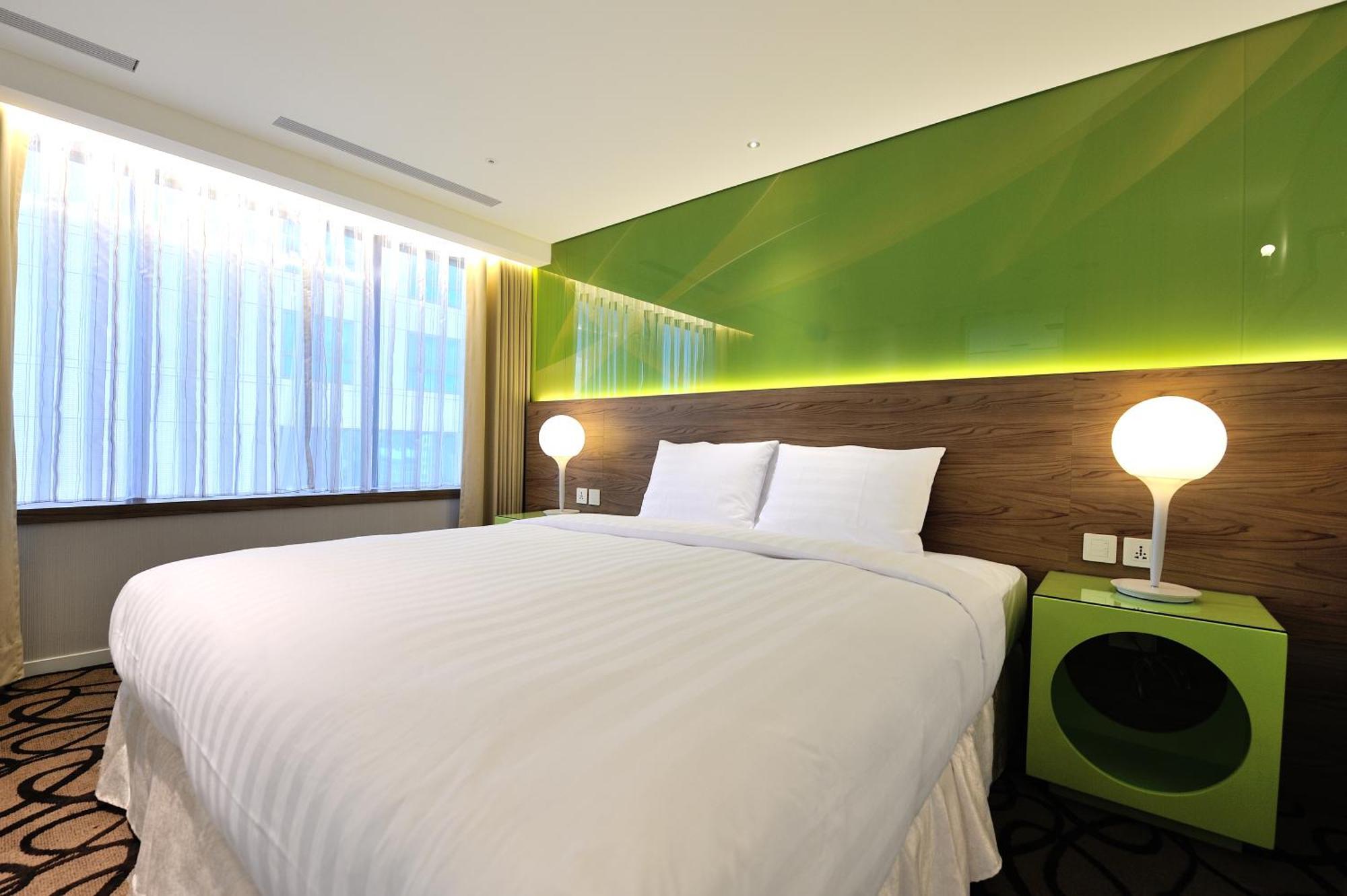 World - Zhonghua Hotel