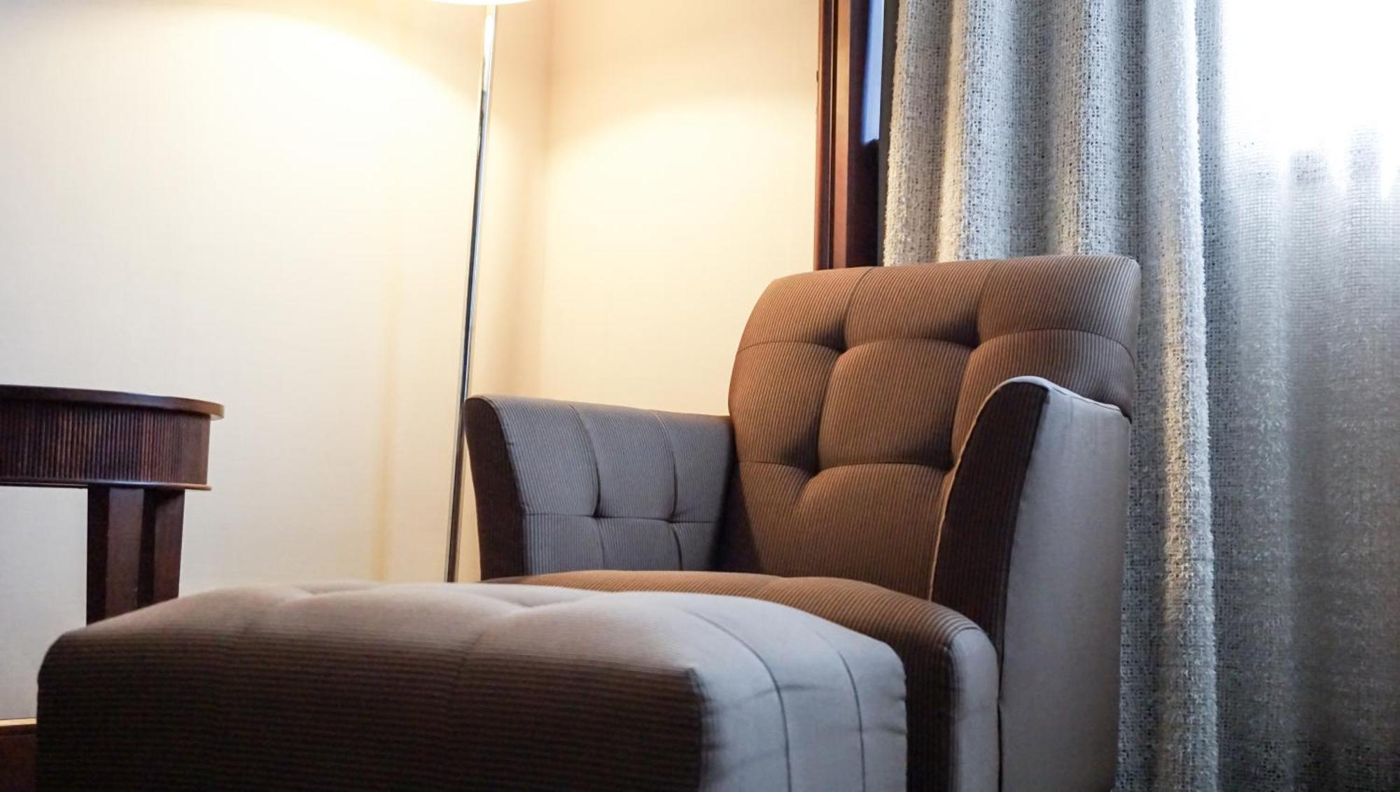 Hione Holiday Hotel 4*